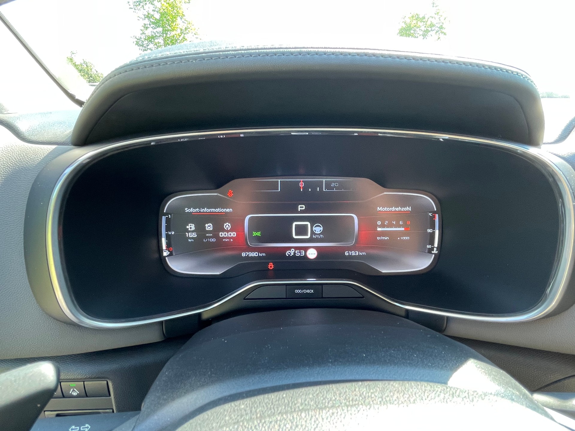 CITROEN C5 Aircross 1.6i PureTech Shine EAT8-image-15