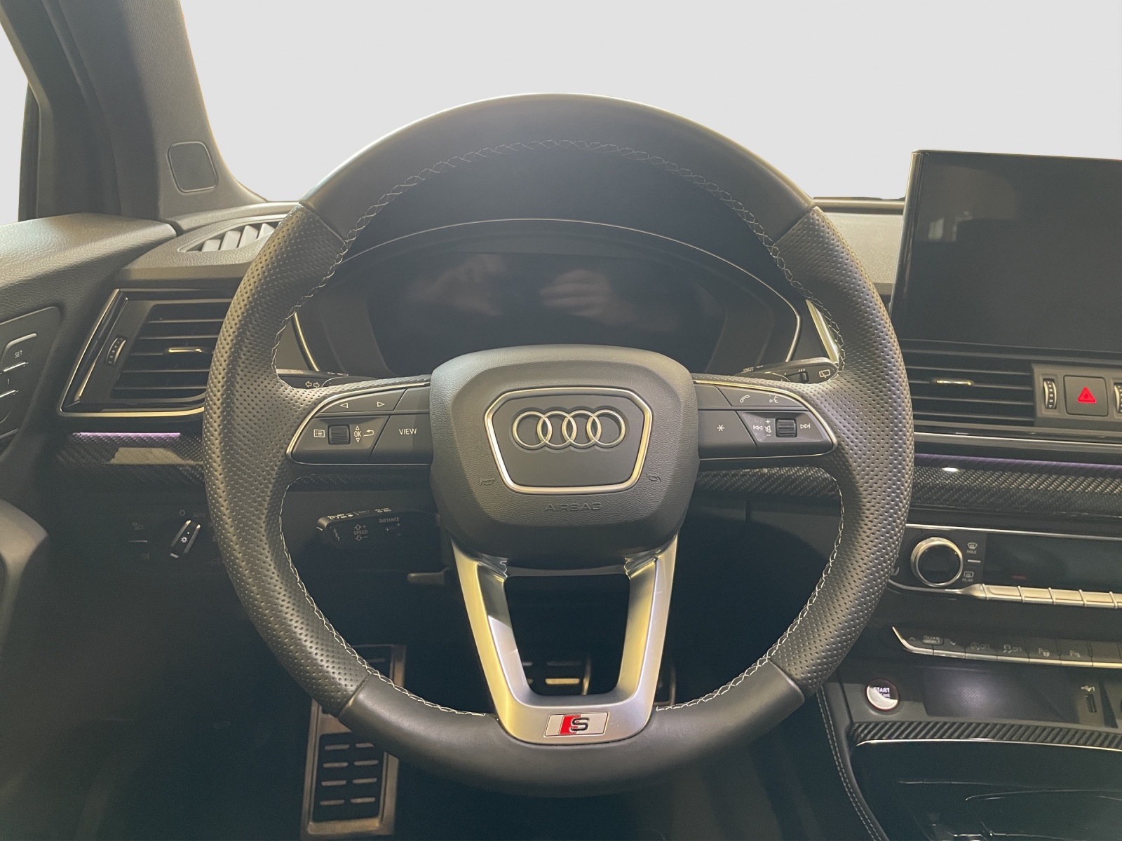 AUDI SQ5 TDI quattro tiptronic-image-9
