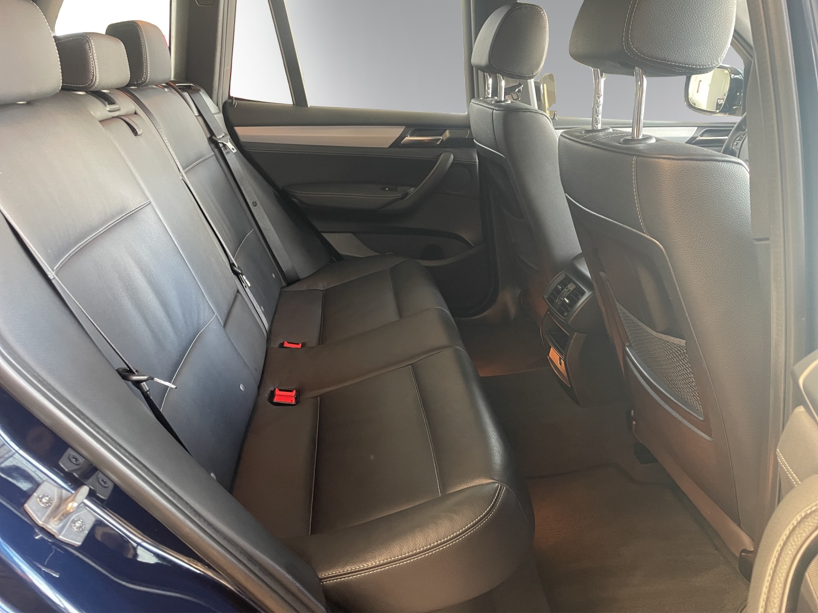 BMW X3 xDrive 35i Steptronic-image-13