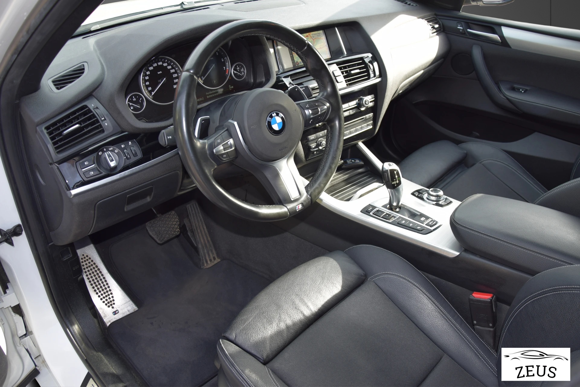 BMW X4 xDrive 20i M Sport Steptronic-image-6