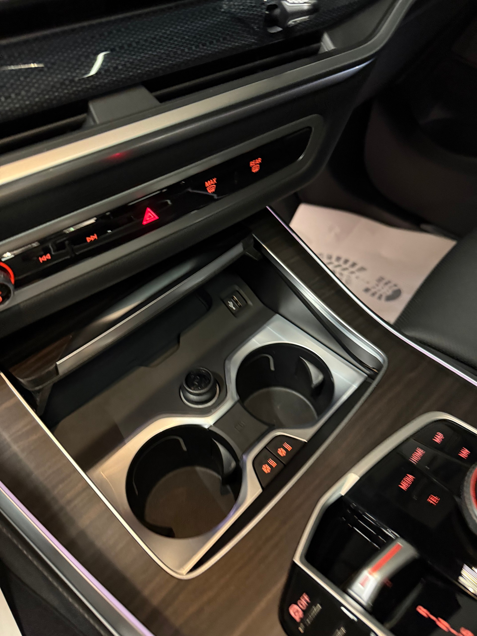 BMW X5 40i xDrive SAG M-Sport-image-12