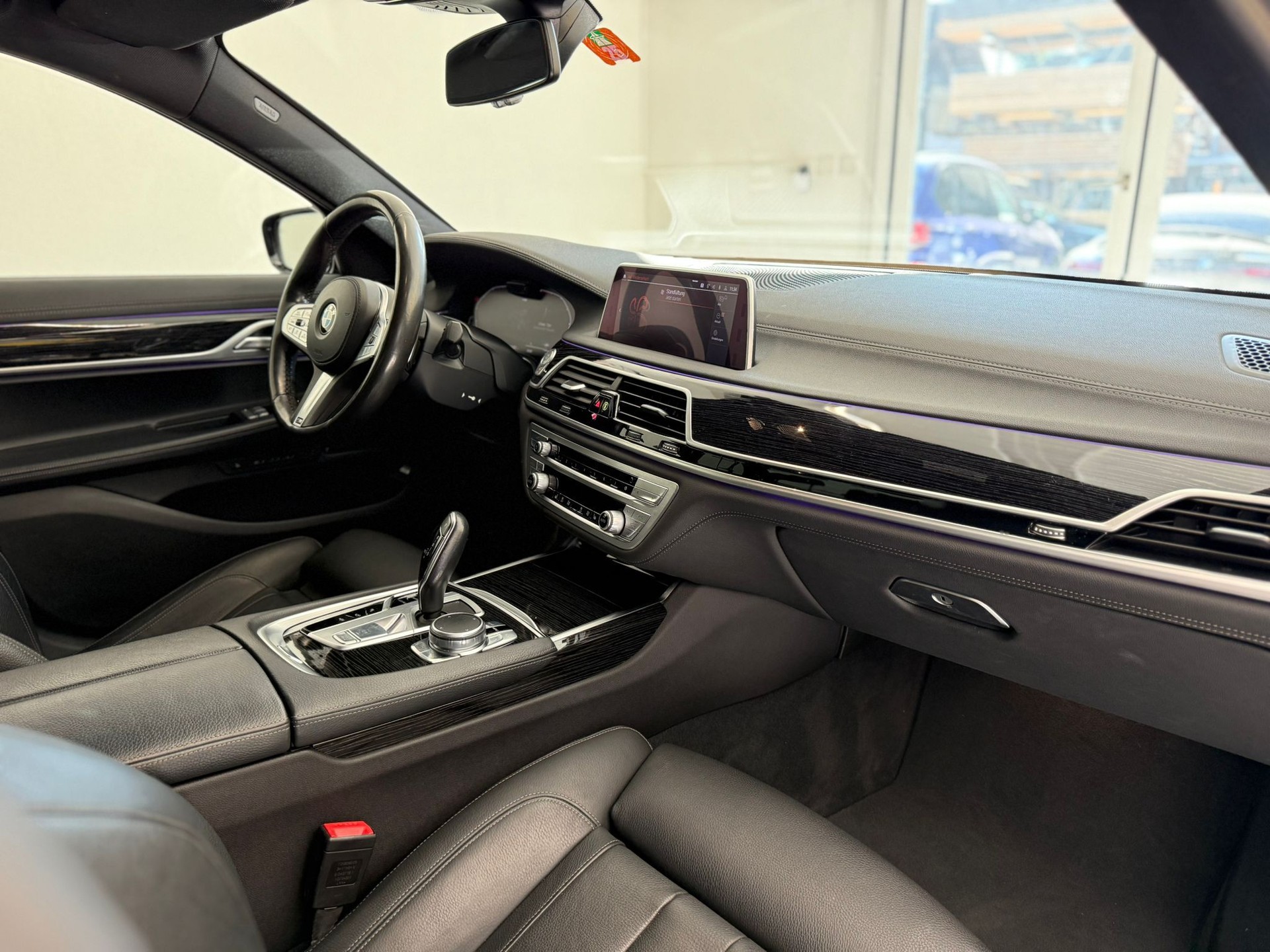 BMW 730d xDrive Steptronic-image-9