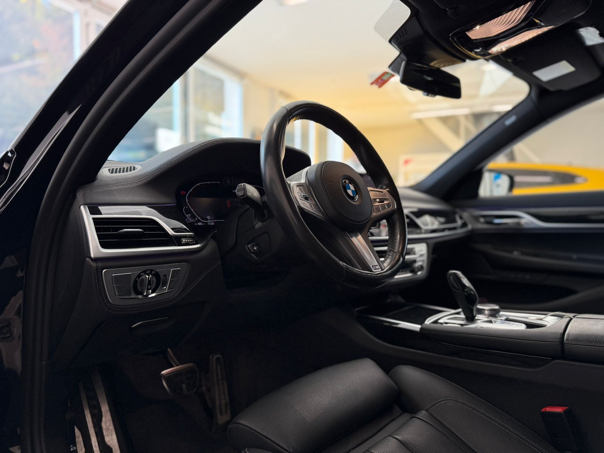 BMW 730d xDrive Steptronic-image-7