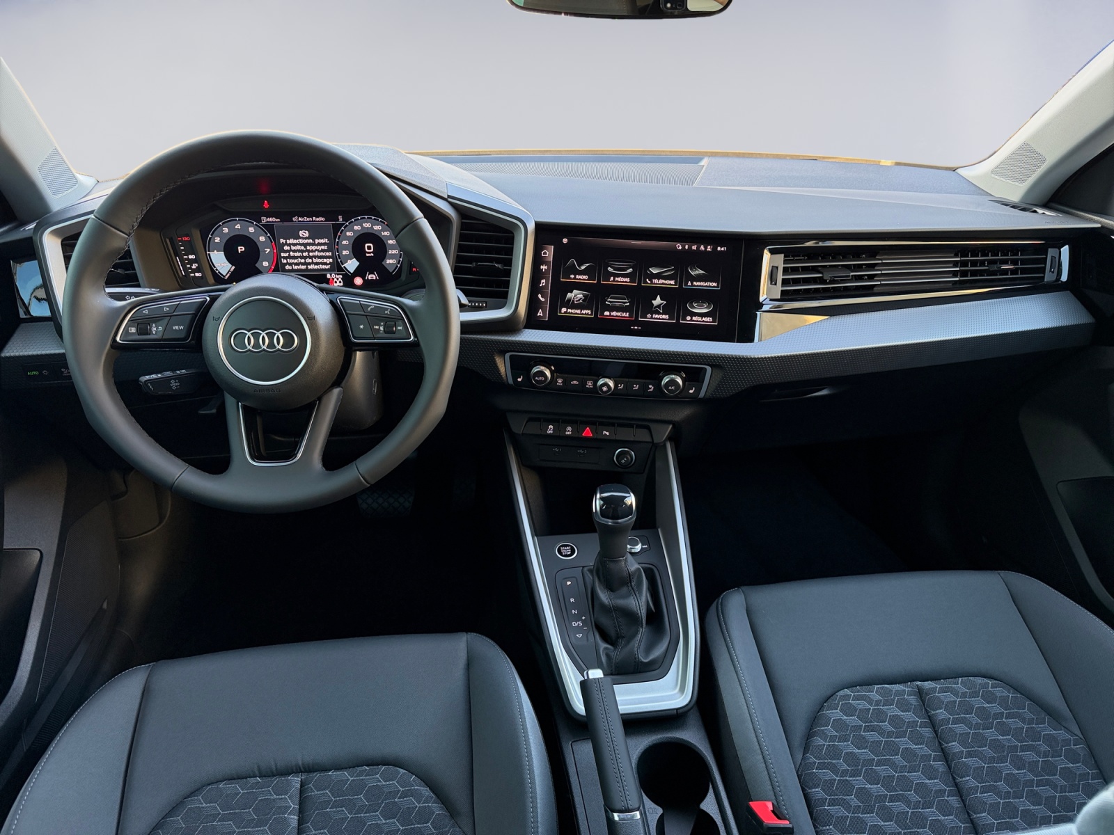 AUDI A1 Sportback 30 TFSI Attraction S-tronic-image-8