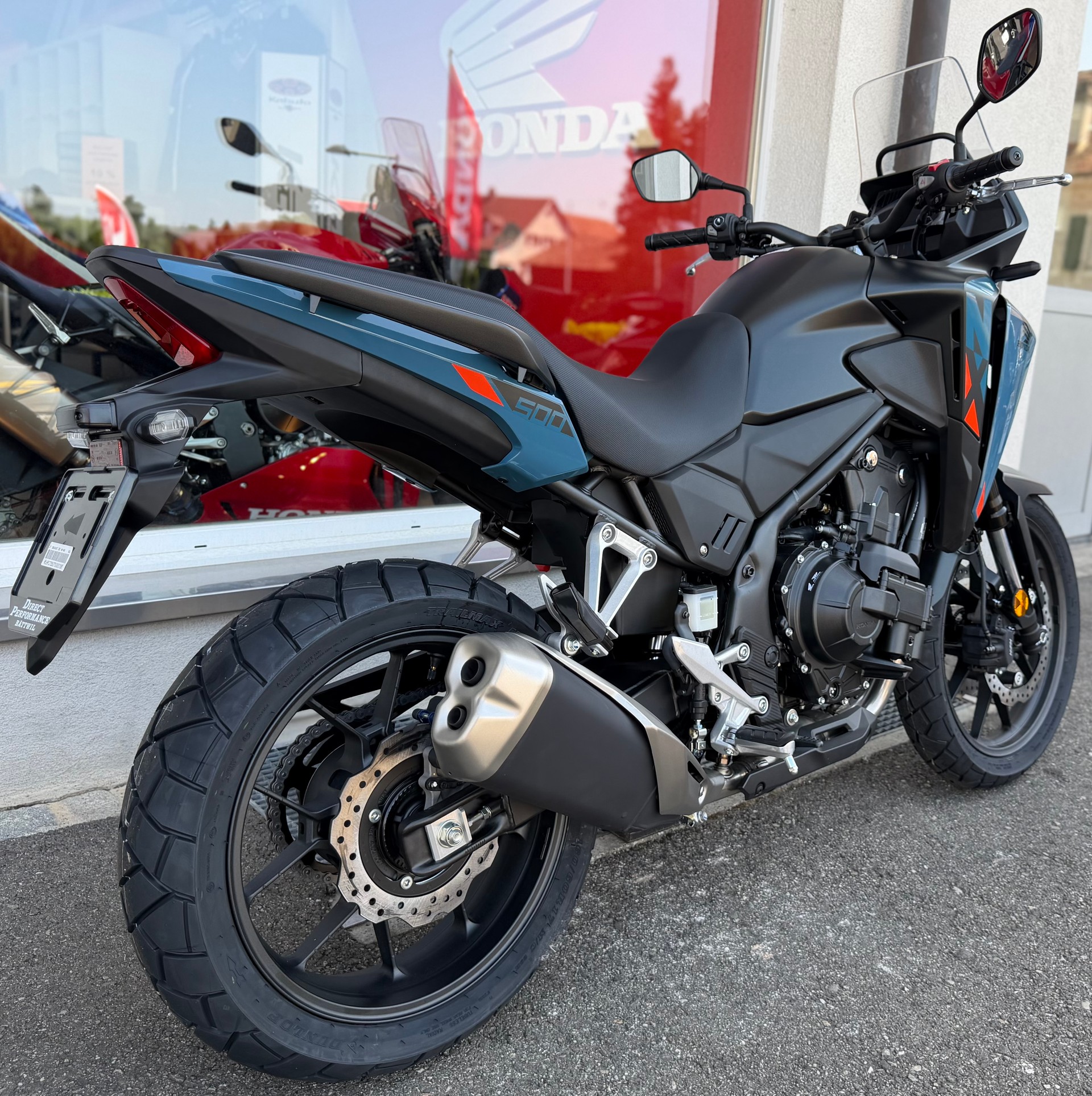 HONDA NX 500 NEW * E-Clutch* 2026-showroom-element-3
