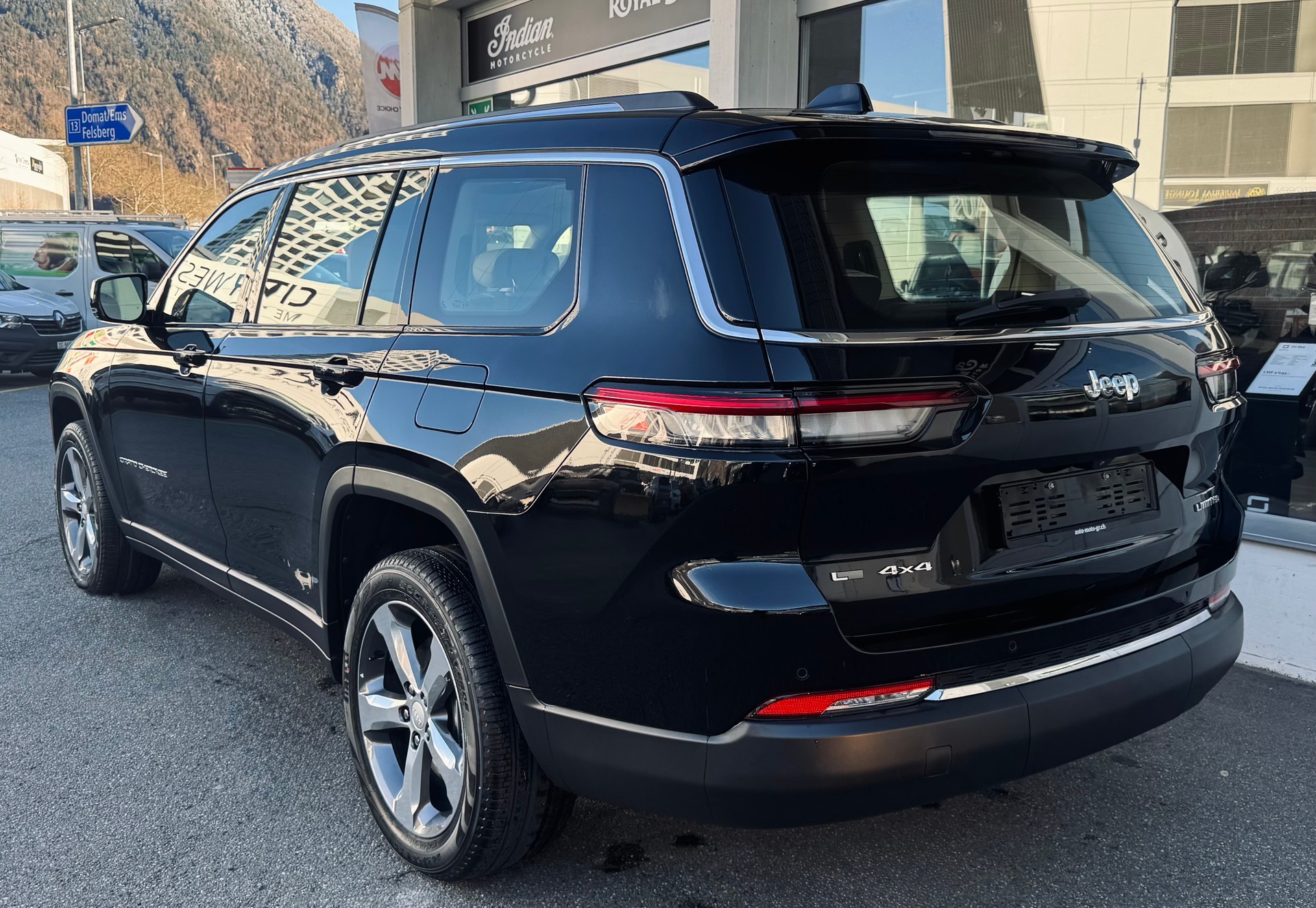 JEEP Grand Cherokee 3.6l V6 Limited 4x4 7-Plätzer-showroom-element-3
