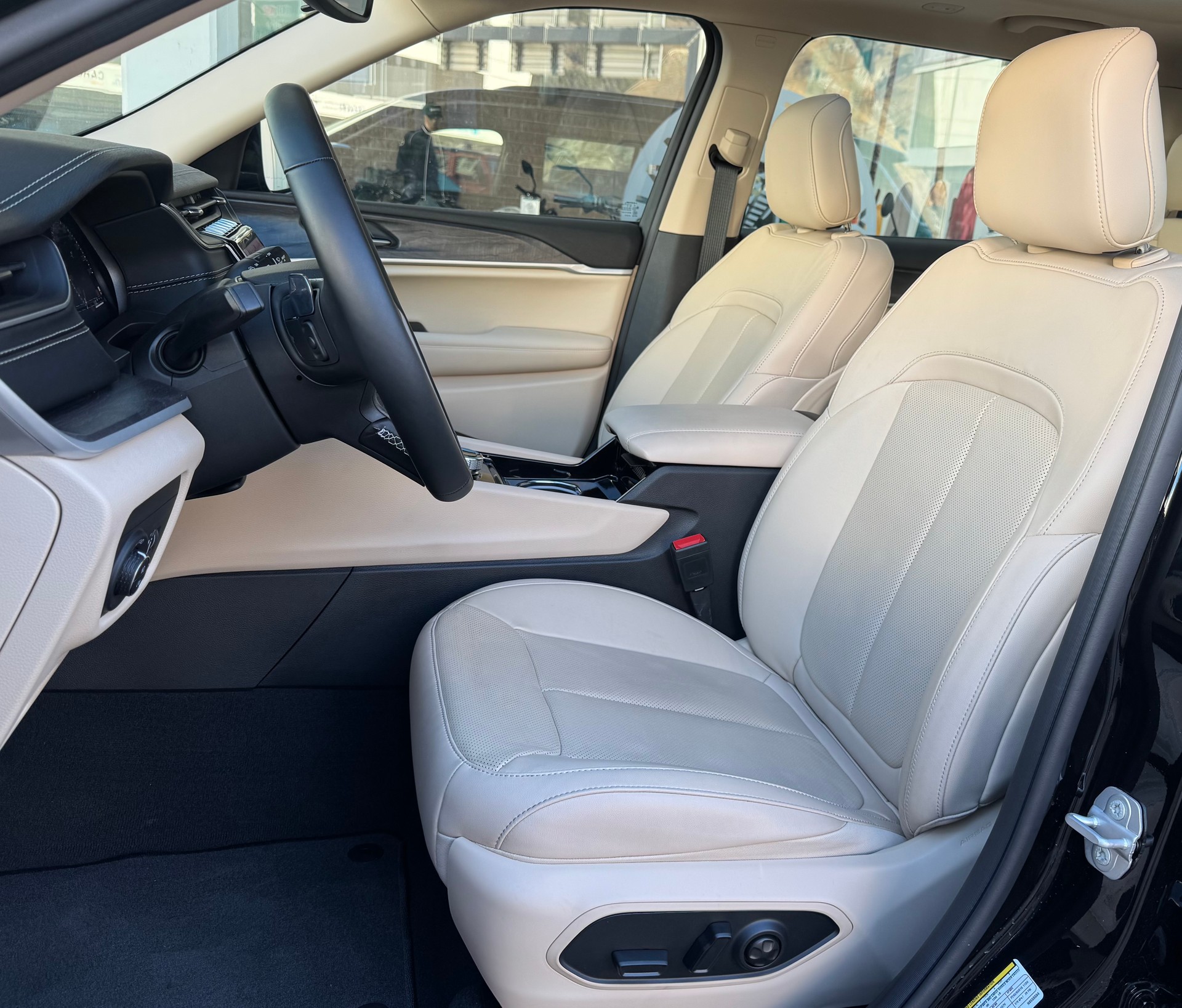 JEEP Grand Cherokee 3.6l V6 Limited 4x4 7-Plätzer-image-7