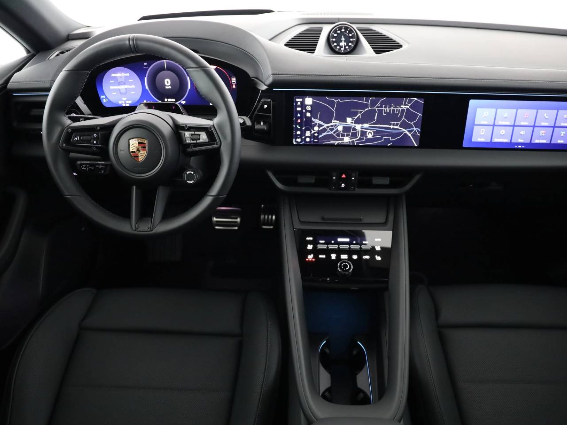 PORSCHE Macan 4S-image-4