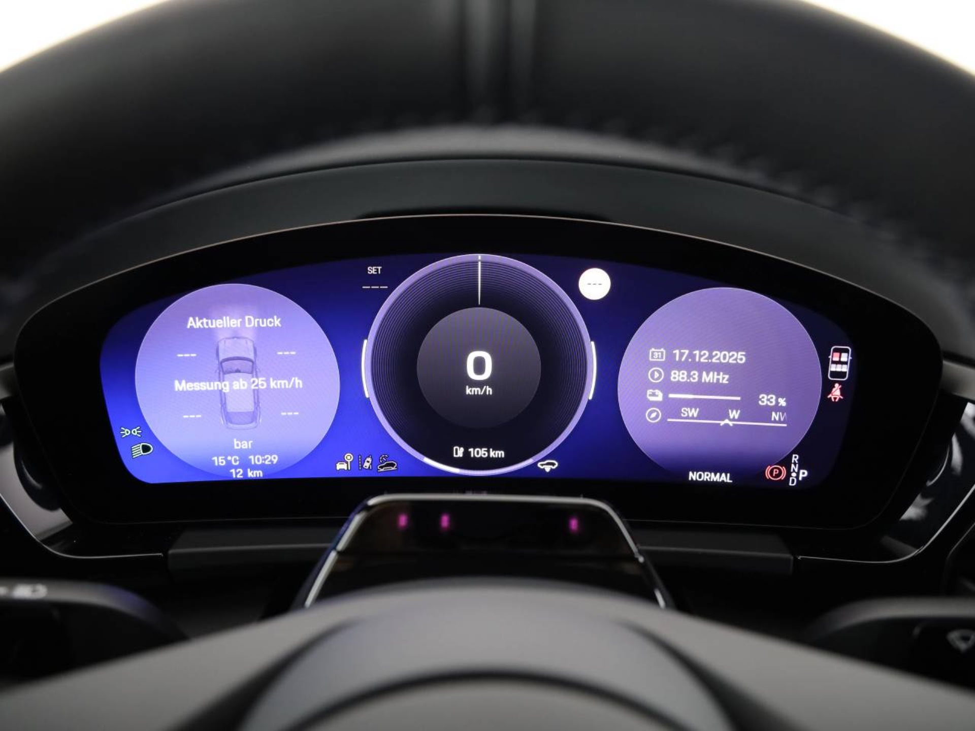PORSCHE Macan 4S-image-12