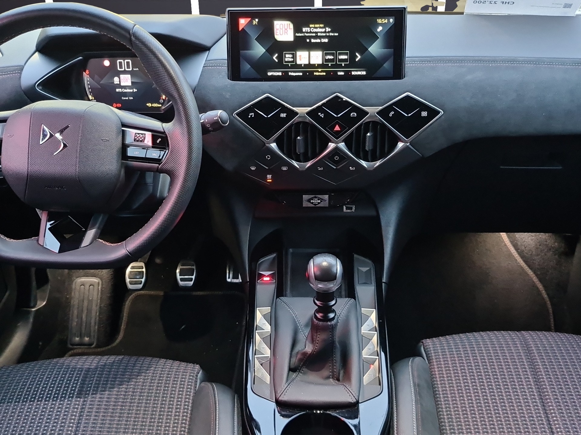 DS AUTOMOBILES DS3 1.2 Performance Line-image-6
