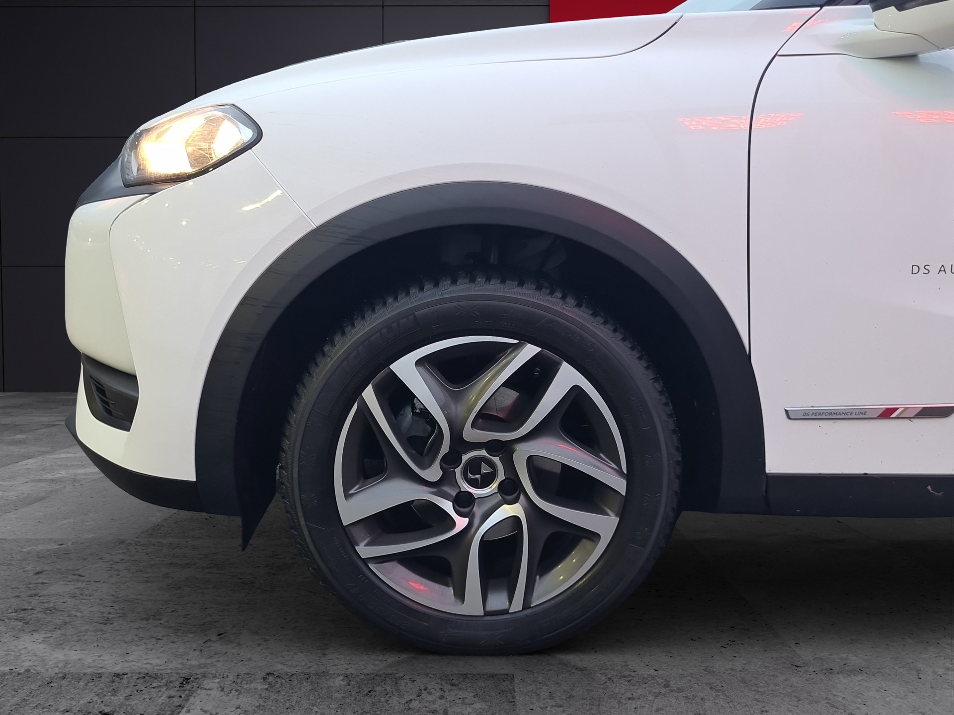DS AUTOMOBILES DS3 1.2 Performance Line-image-3