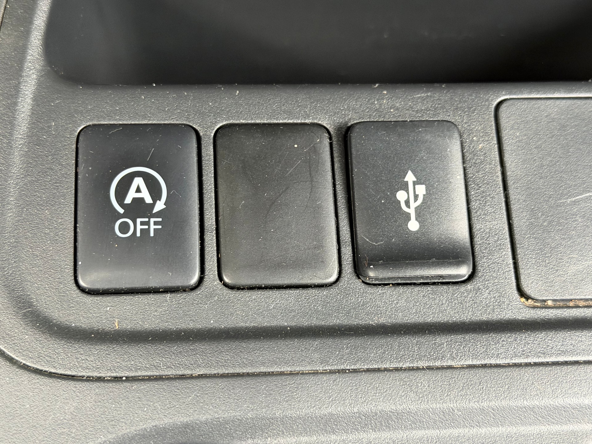 MITSUBISHI Space Star 1.0 Entry-image-9