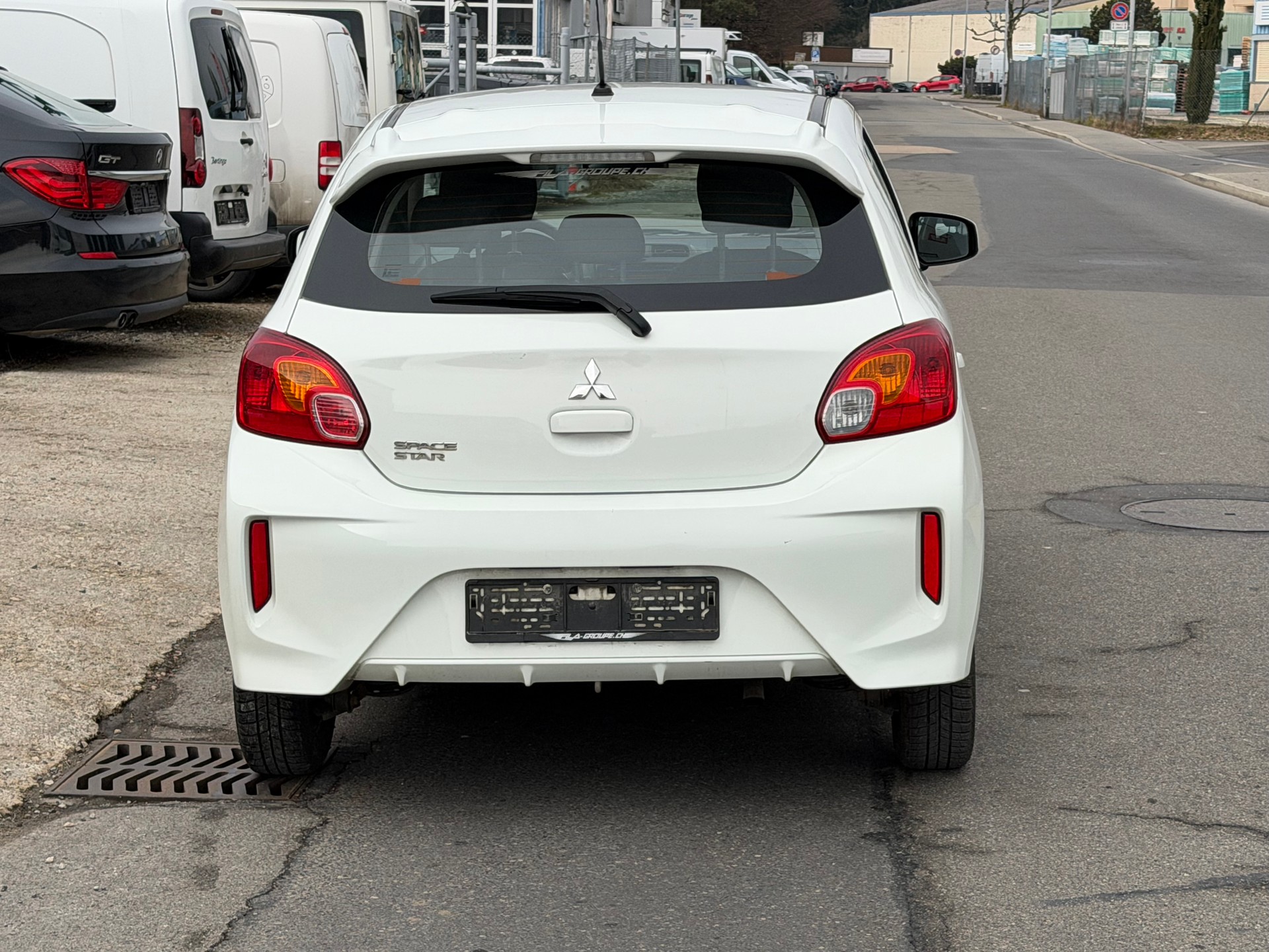 MITSUBISHI Space Star 1.0 Entry-image-3