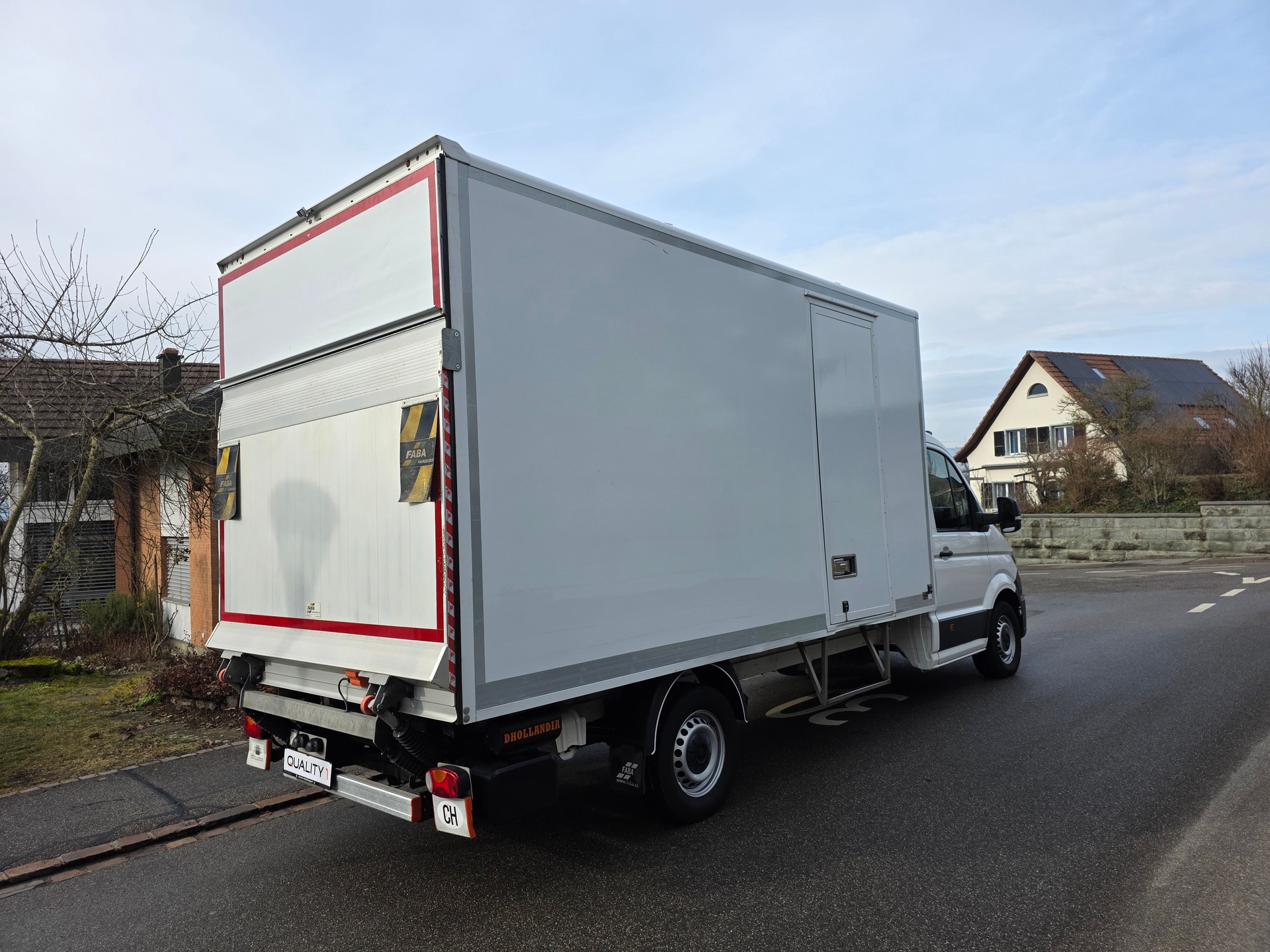 VW Crafter 35 2.0 TDI L4 4Motion-image-5