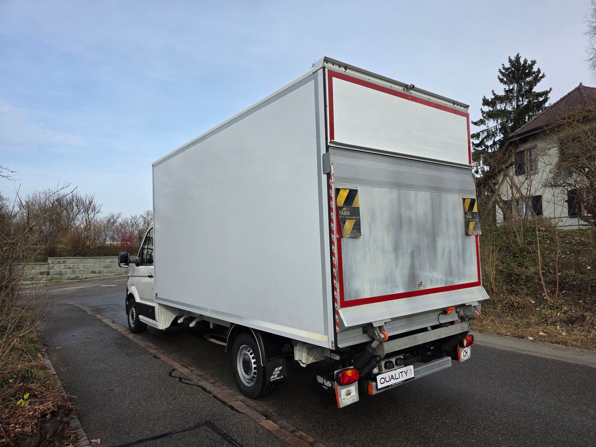 VW Crafter 35 2.0 TDI L4 4Motion-image-4