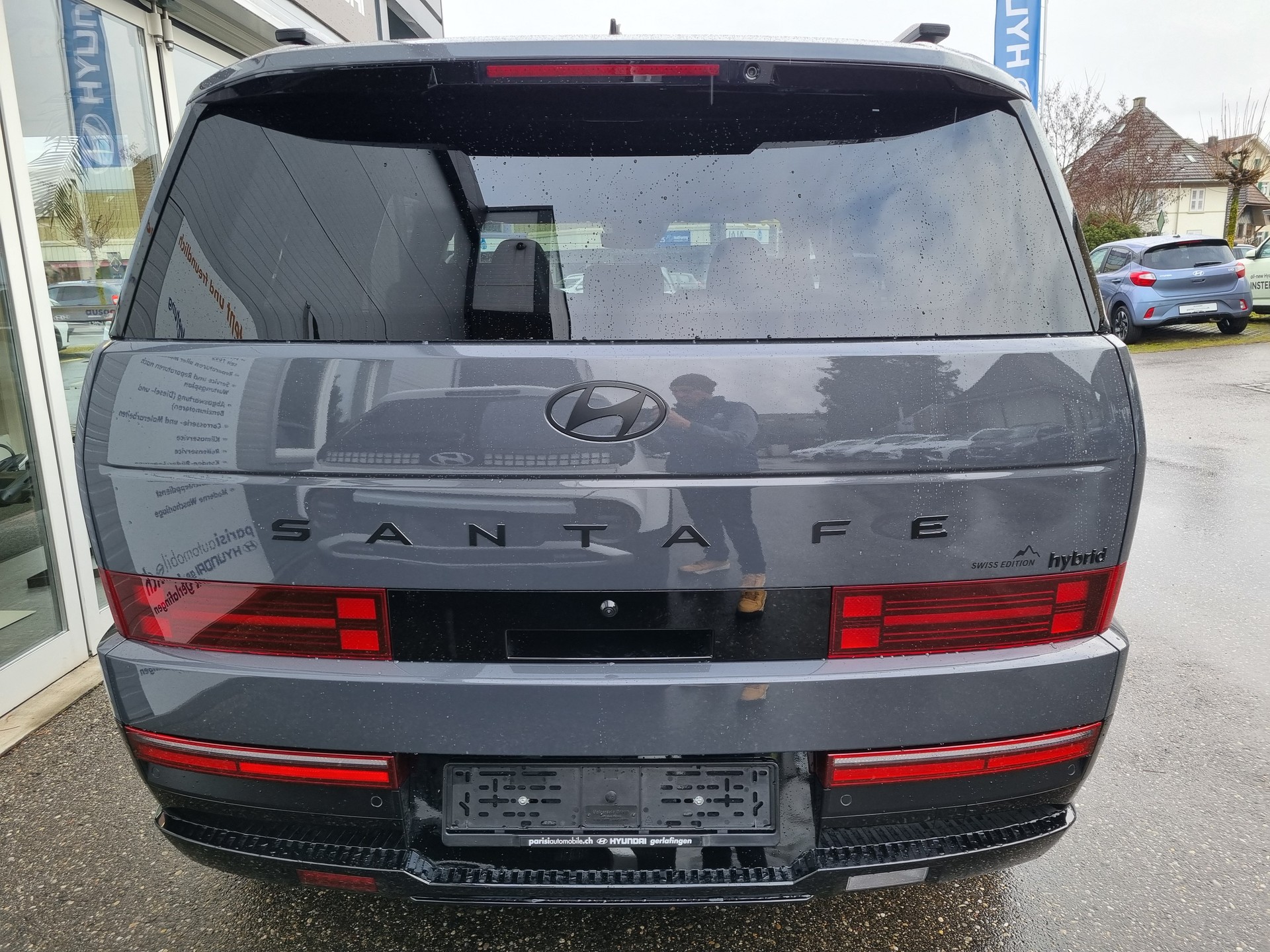 HYUNDAI Santa Fe 1.6 T-GDi HEV Calligraphy Swiss Ed. 4WD Automatic-image-5