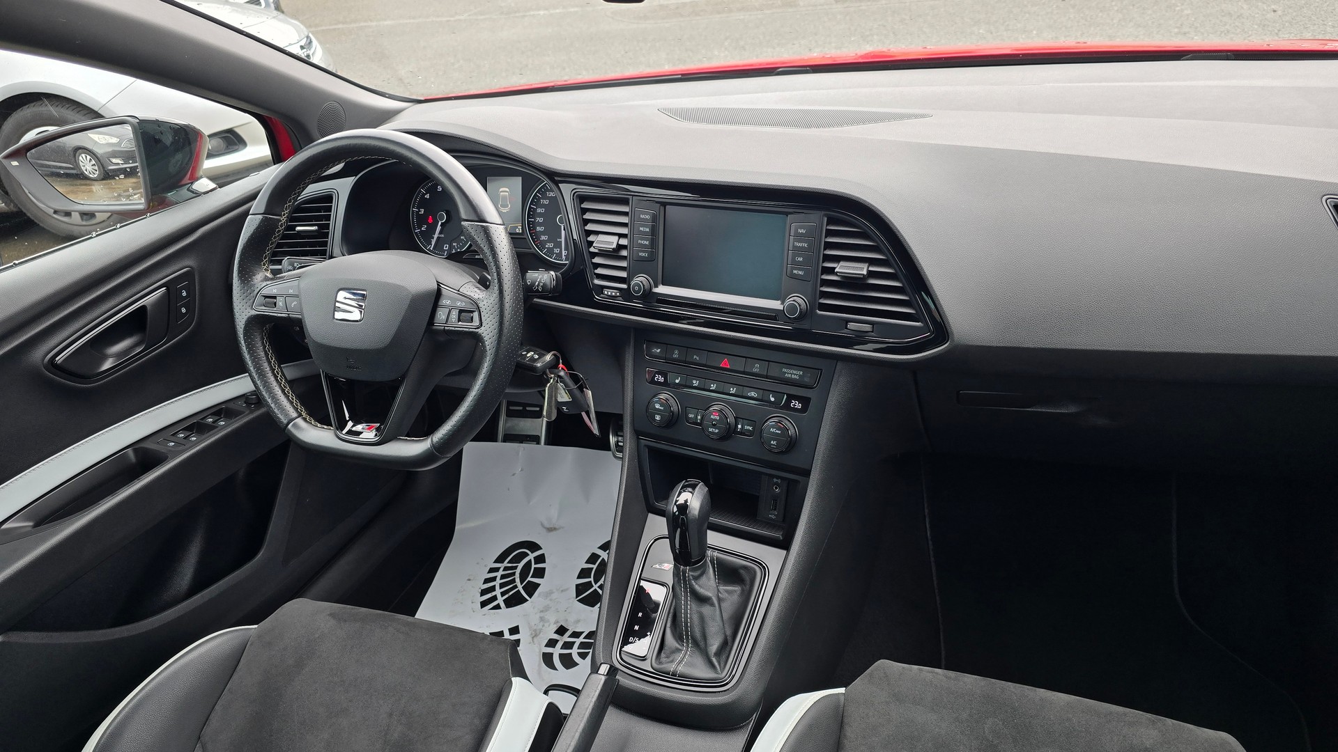 SEAT Leon 2.0 TSI Cupra 280 DSG-image-6