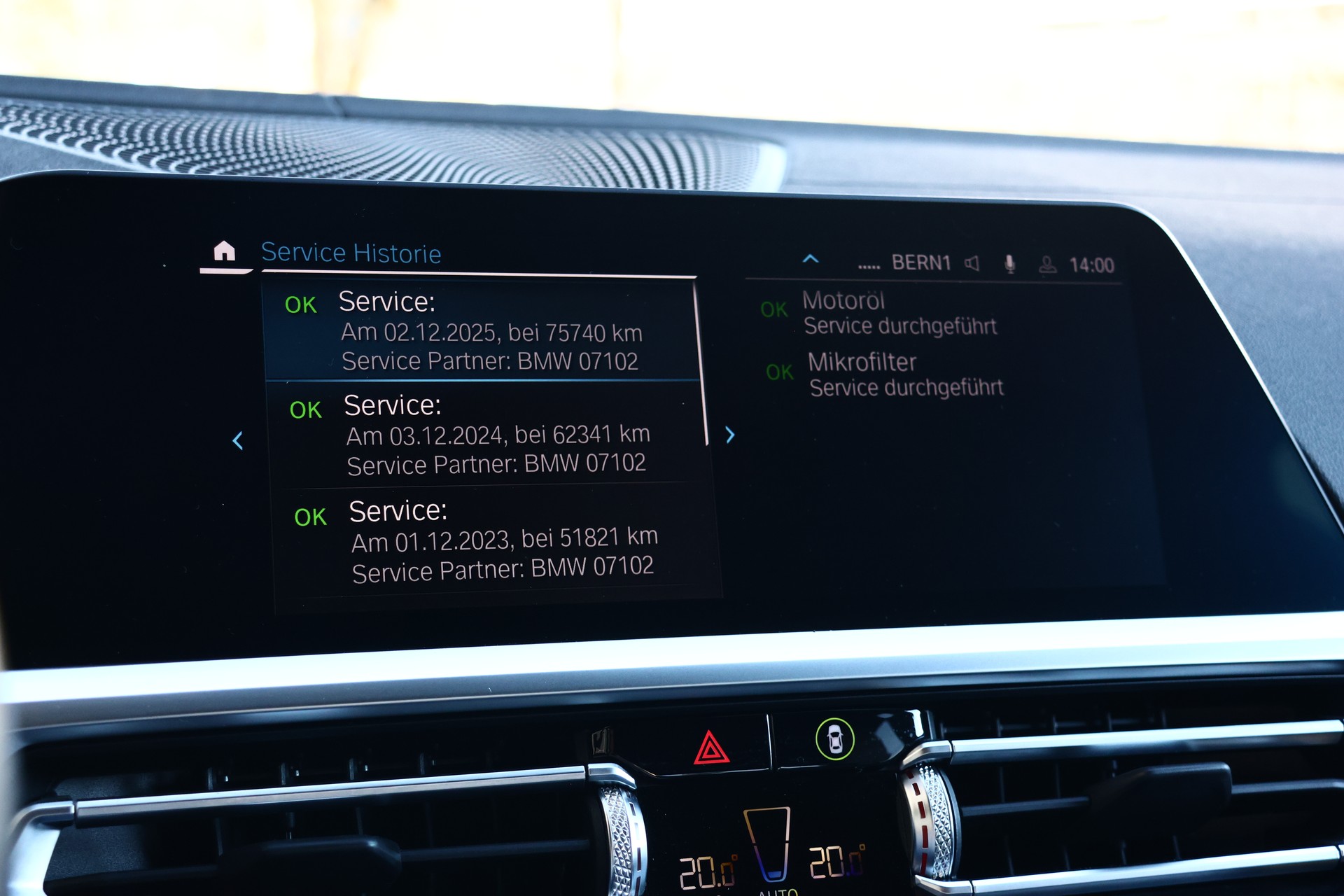 BMW 330e Steptronic M Sport (CH)-image-18