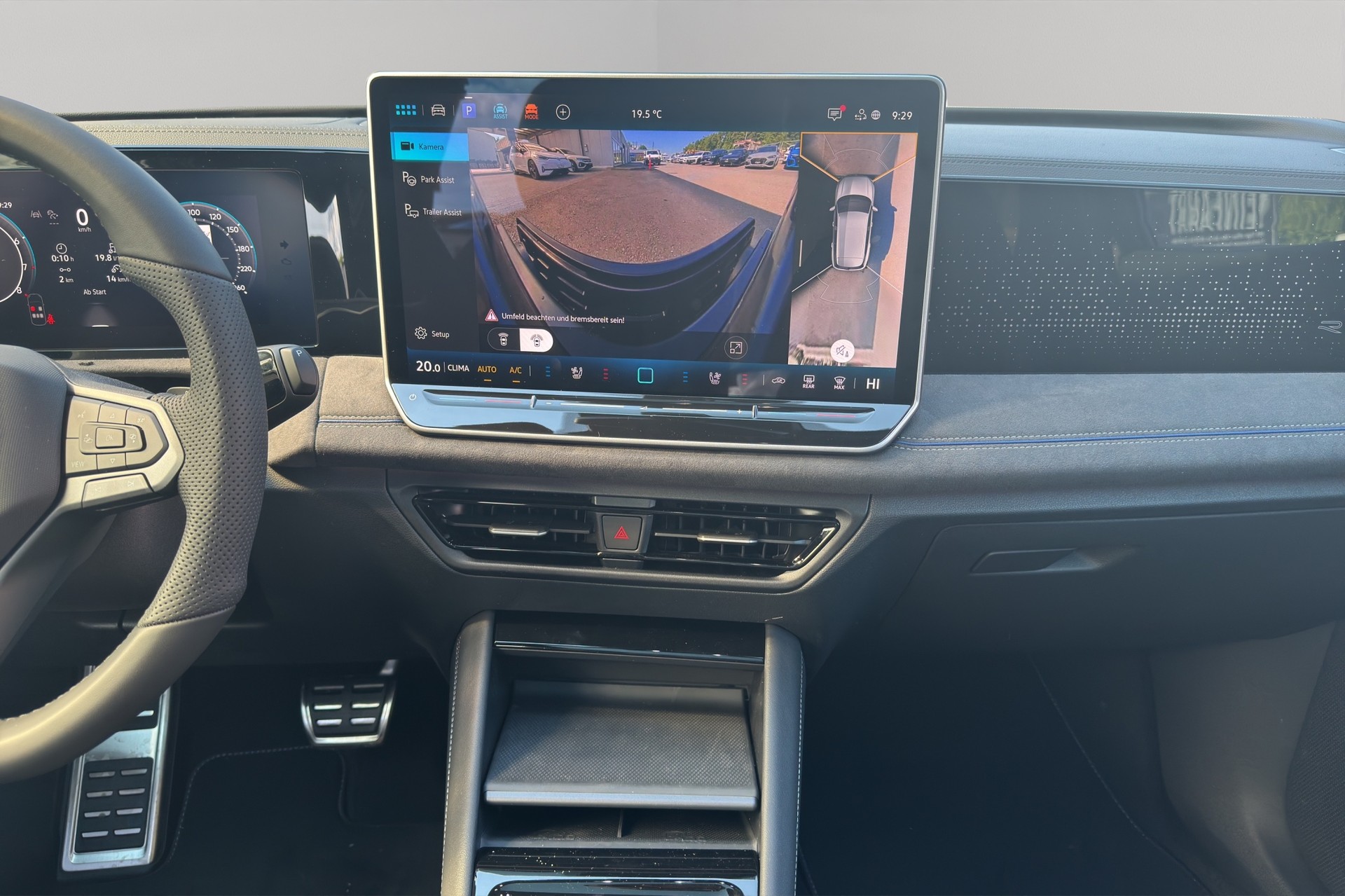 VW Tiguan 2.0 TSI DSG R-Line 4Motion-image-8