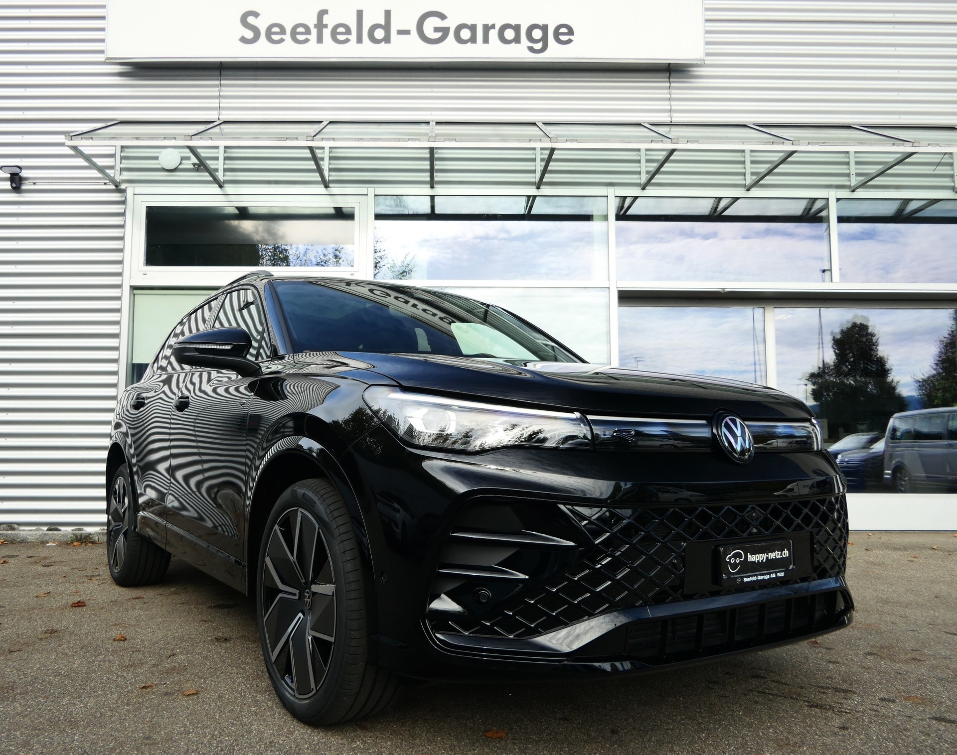 VW Tiguan 2.0 TSI DSG R-Line 4Motion