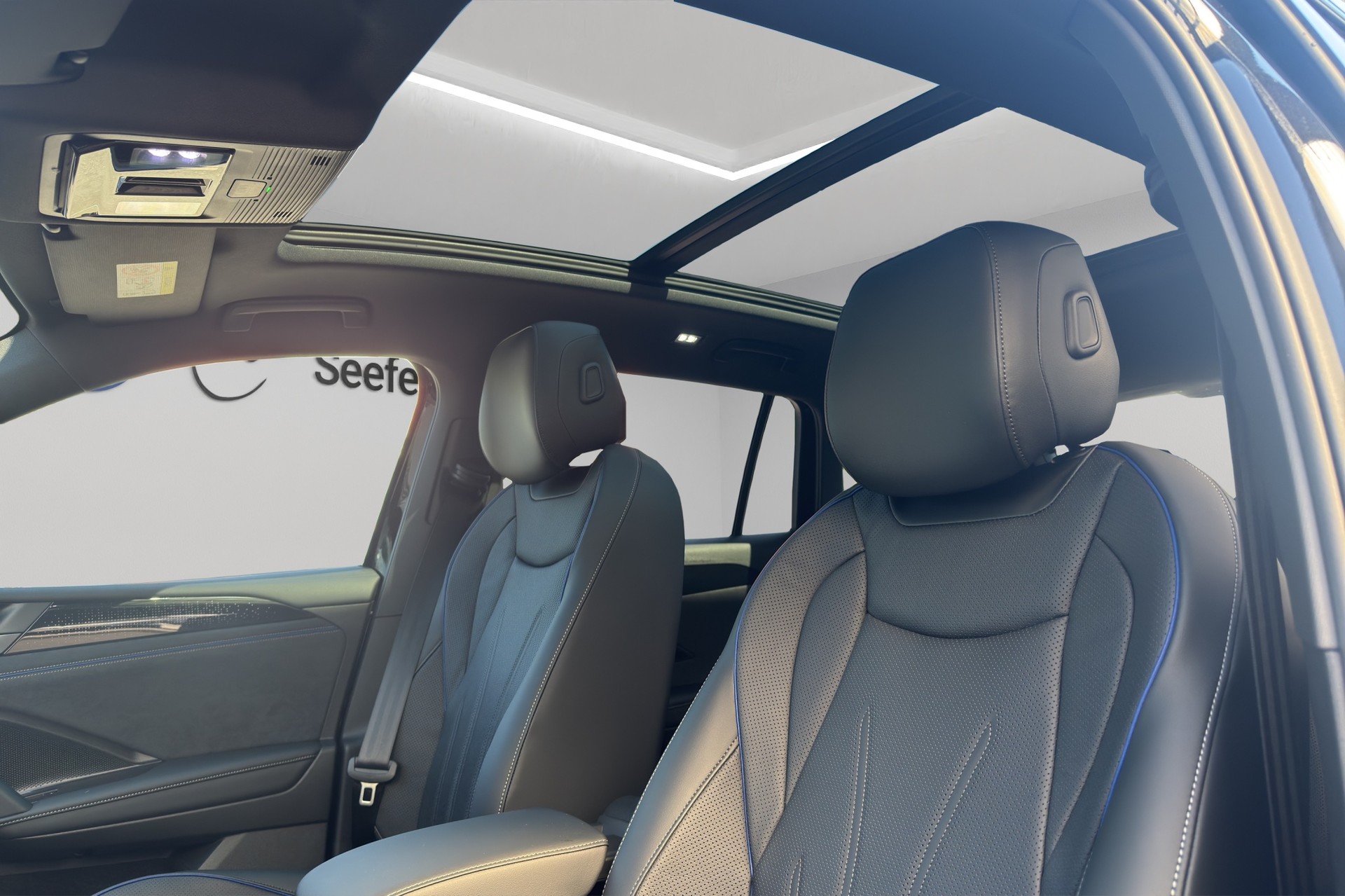 VW Tiguan 2.0 TSI DSG R-Line 4Motion-image-10
