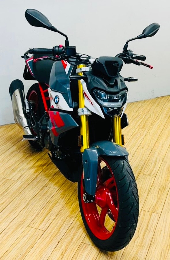 BMW G 310 R