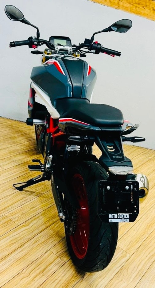 BMW G 310 R-image-4