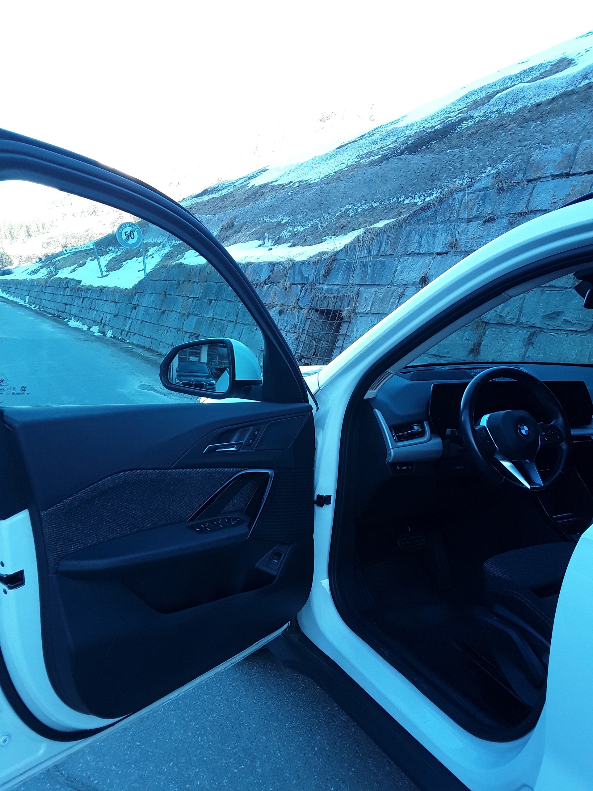 BMW X1 xDrive 20d 48V-image-7