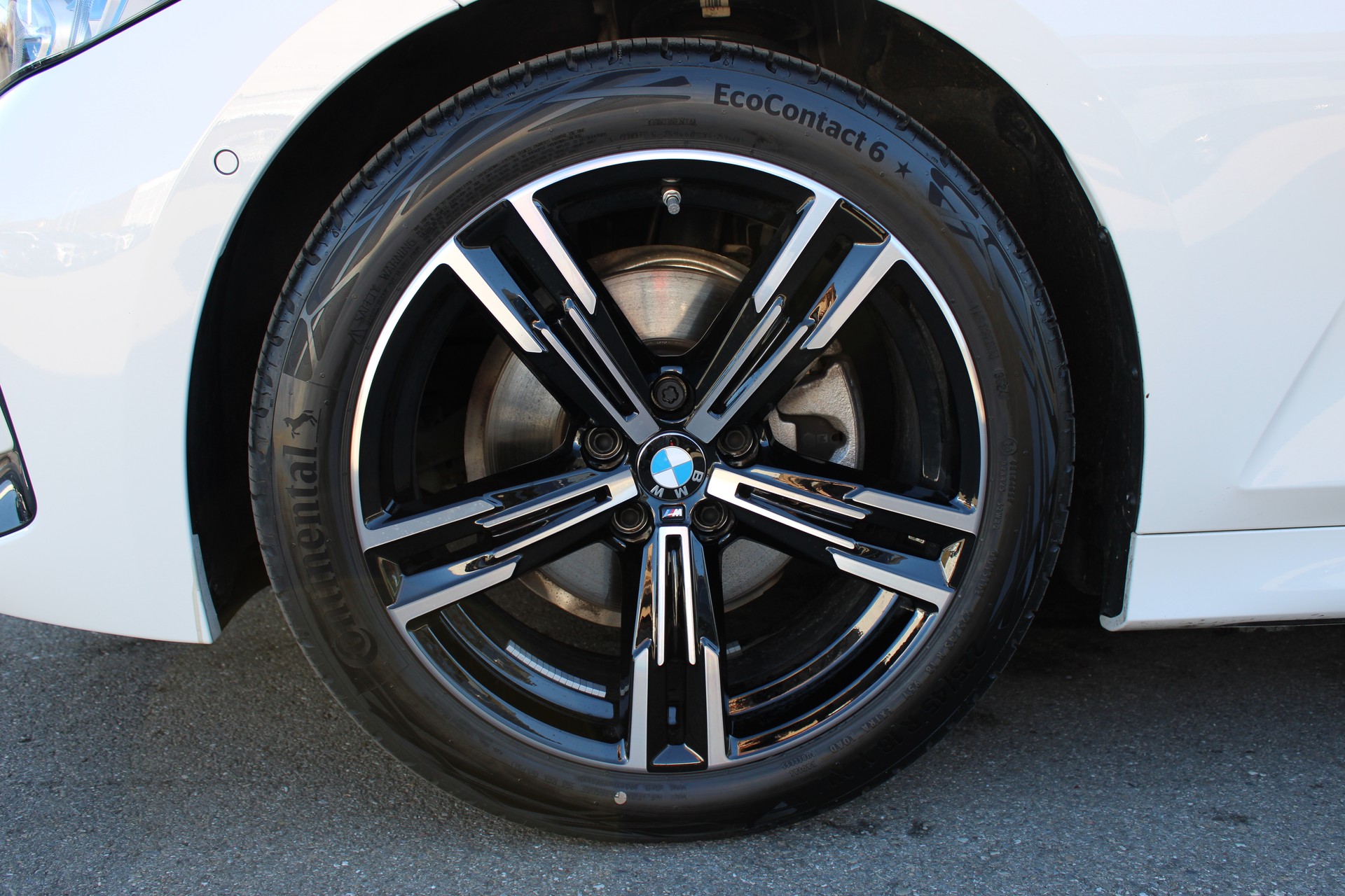 BMW 320d xDrive Touring M Sport-image-4