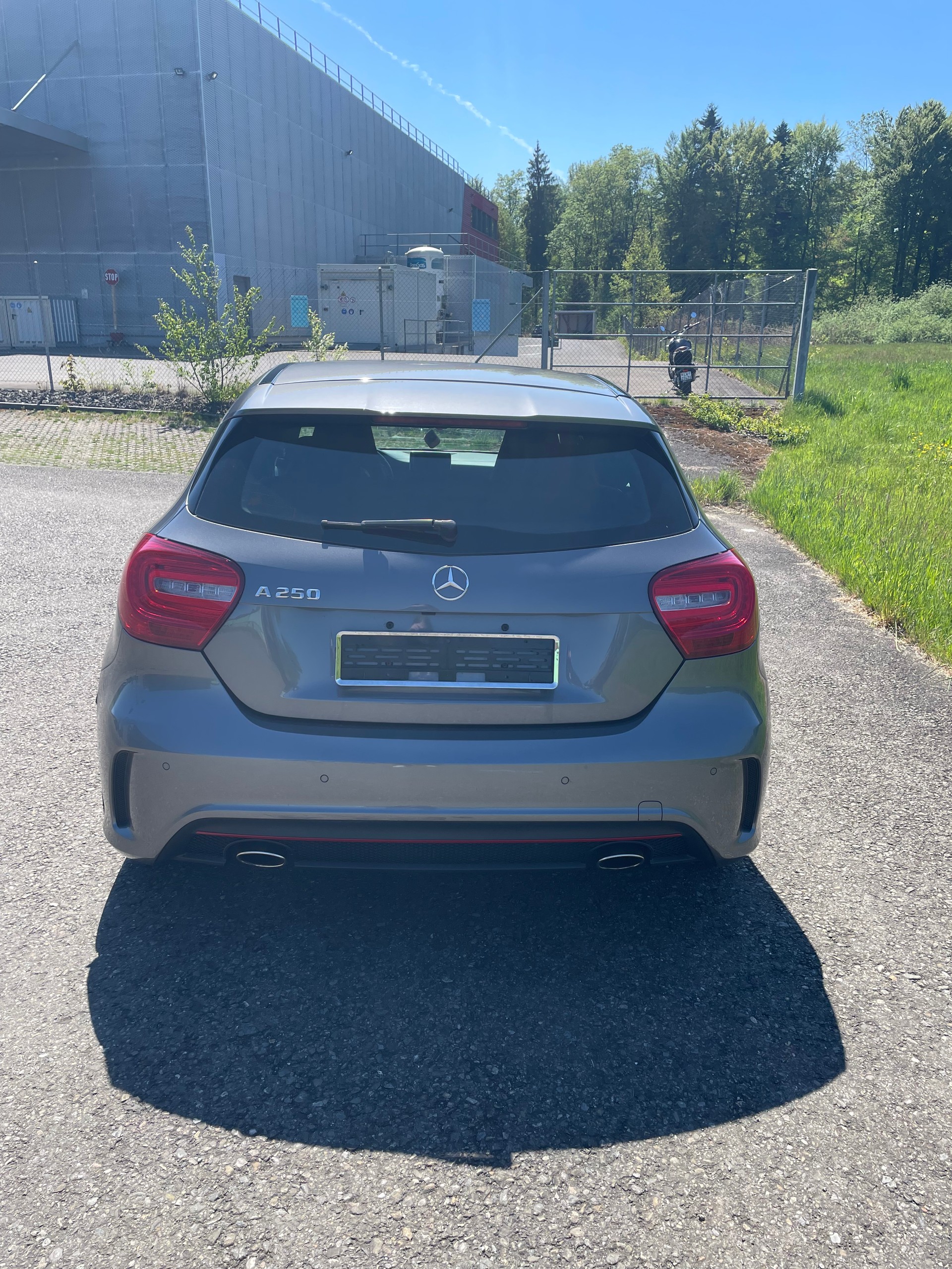 MERCEDES-BENZ A 250 Sport 7G-DCT-image-3