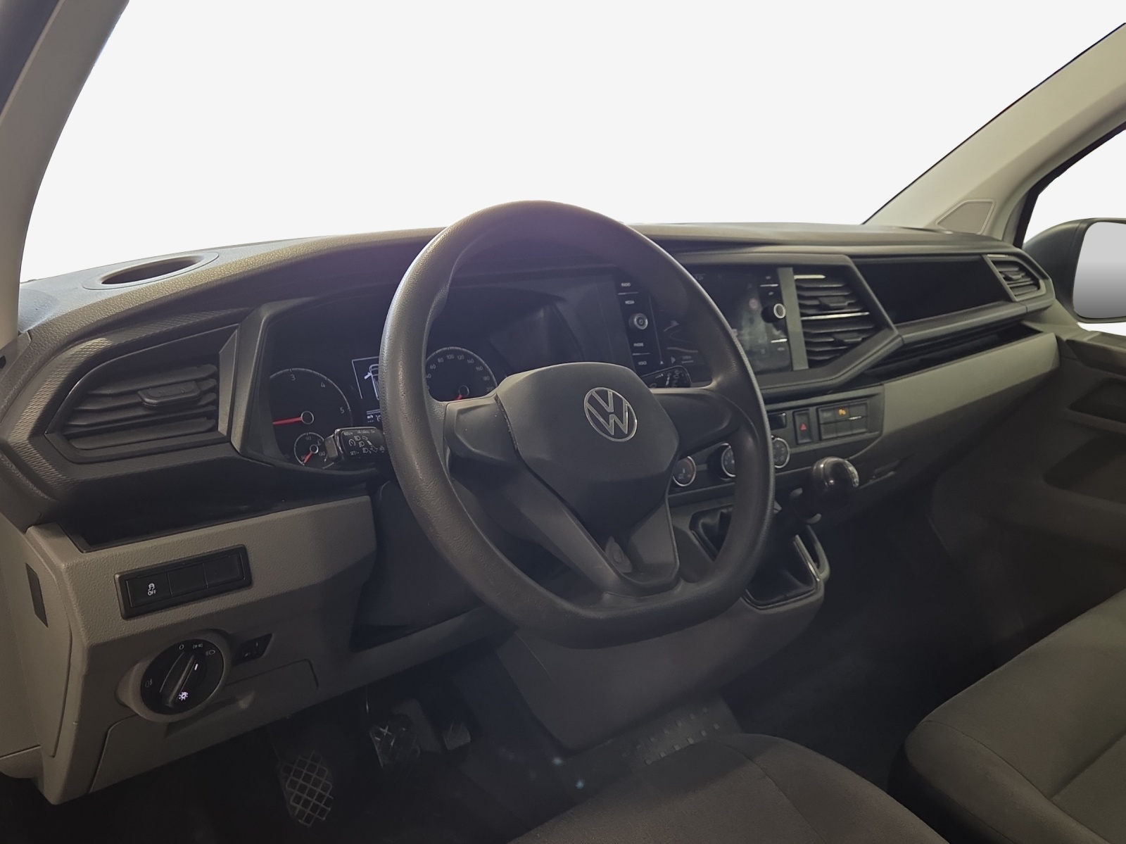 VW T6.1 2.0 TDI 4Motion-image-9