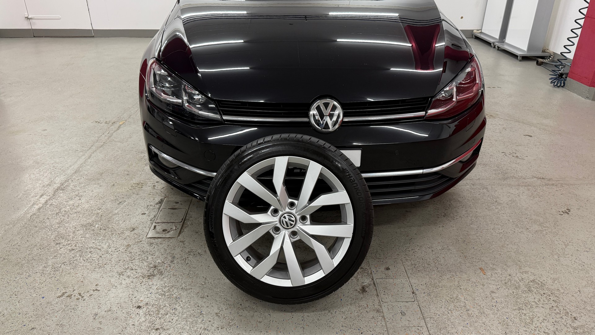 VW Golf 1.4 TSI Highline DSG, frisch ab MFK, Servicgepflegt, 8 fach berädert alle Asisstenten, Sitz&Lenkradheizung, Garantie u.v.m.-image-7