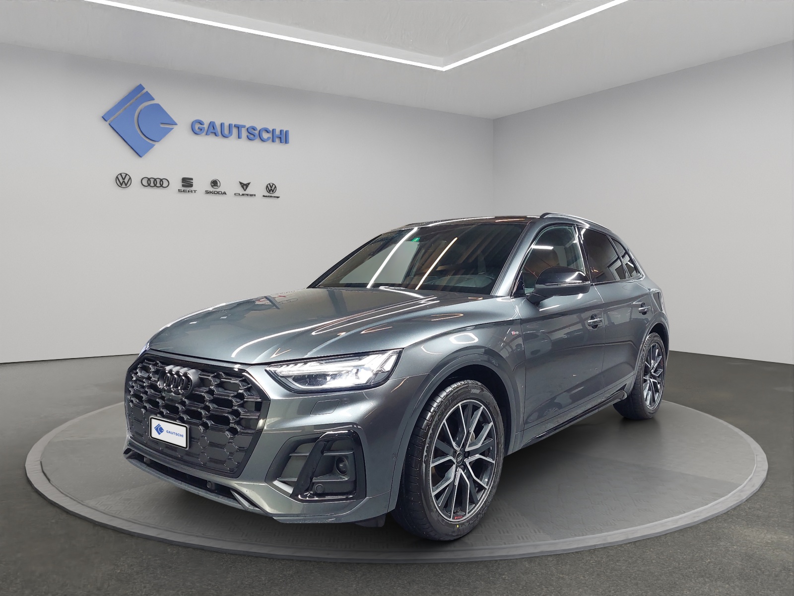 AUDI Q5 40 TDI Black Edition quattro S-tronic-image-0