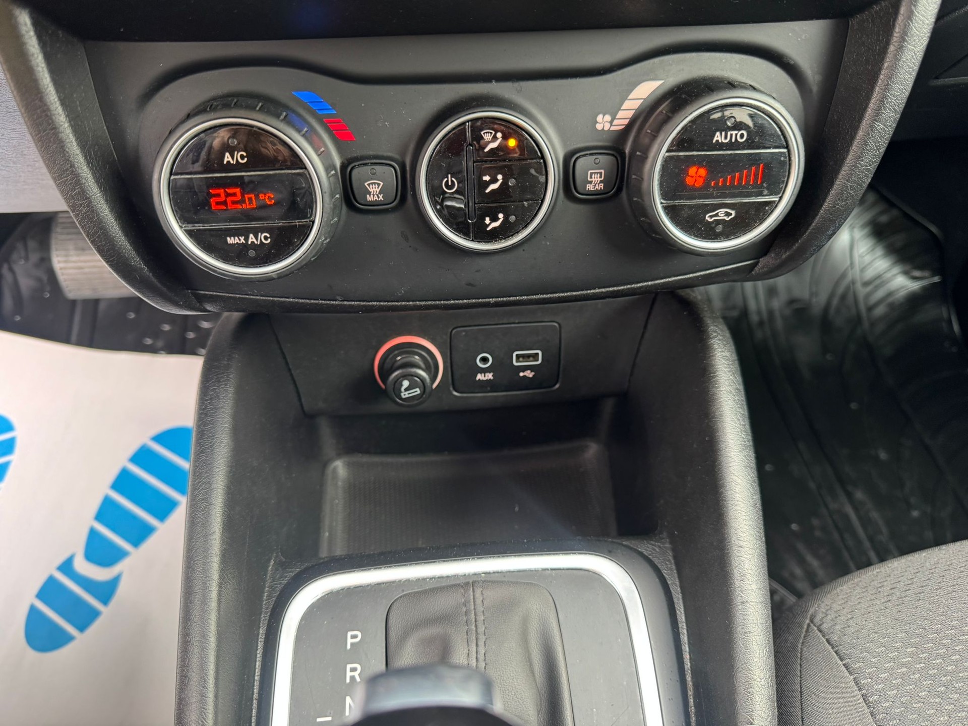 FIAT Tipo 1.6MJ Station Wagon Lounge DCT-image-20