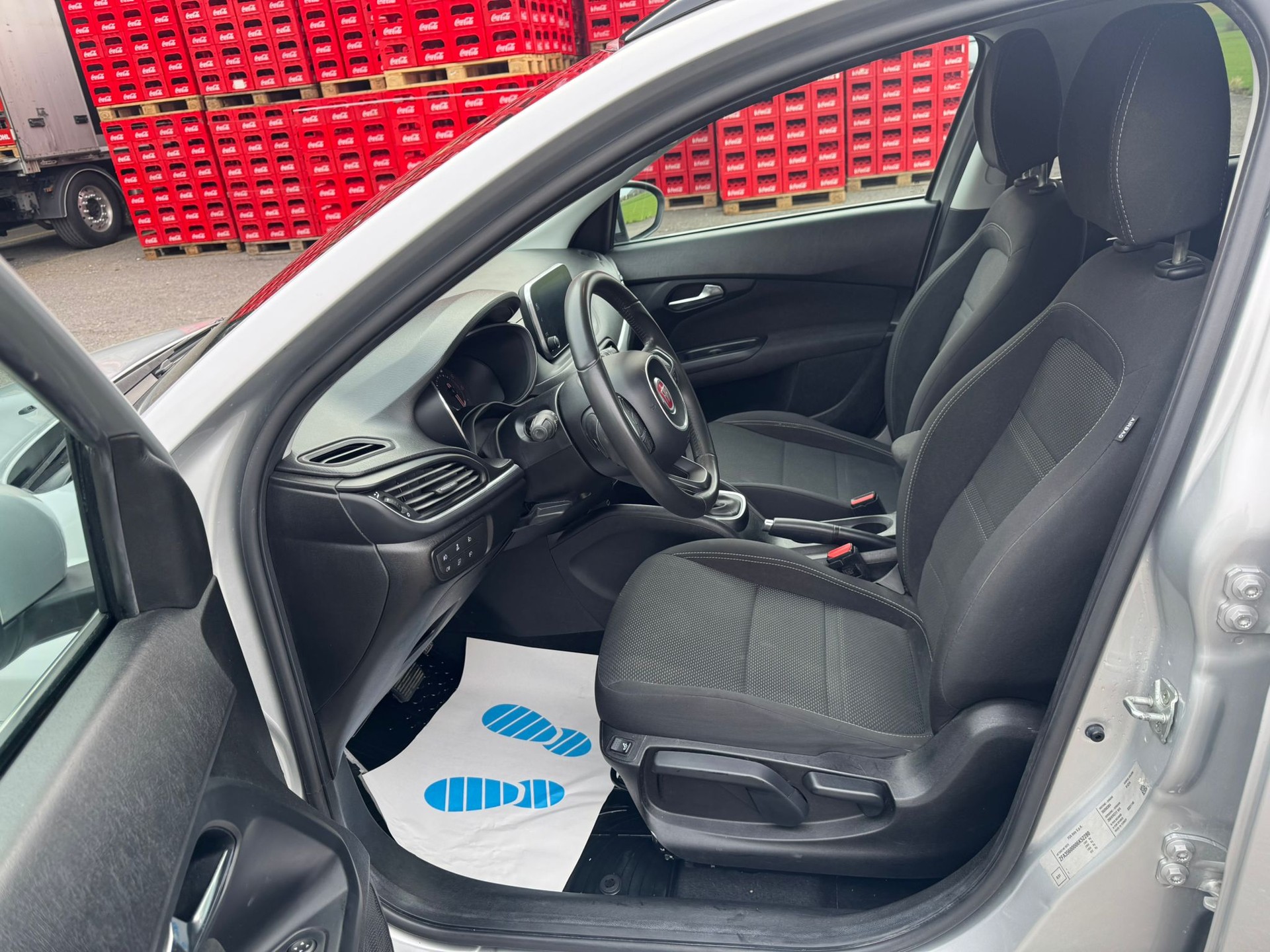 FIAT Tipo 1.6MJ Station Wagon Lounge DCT-image-9