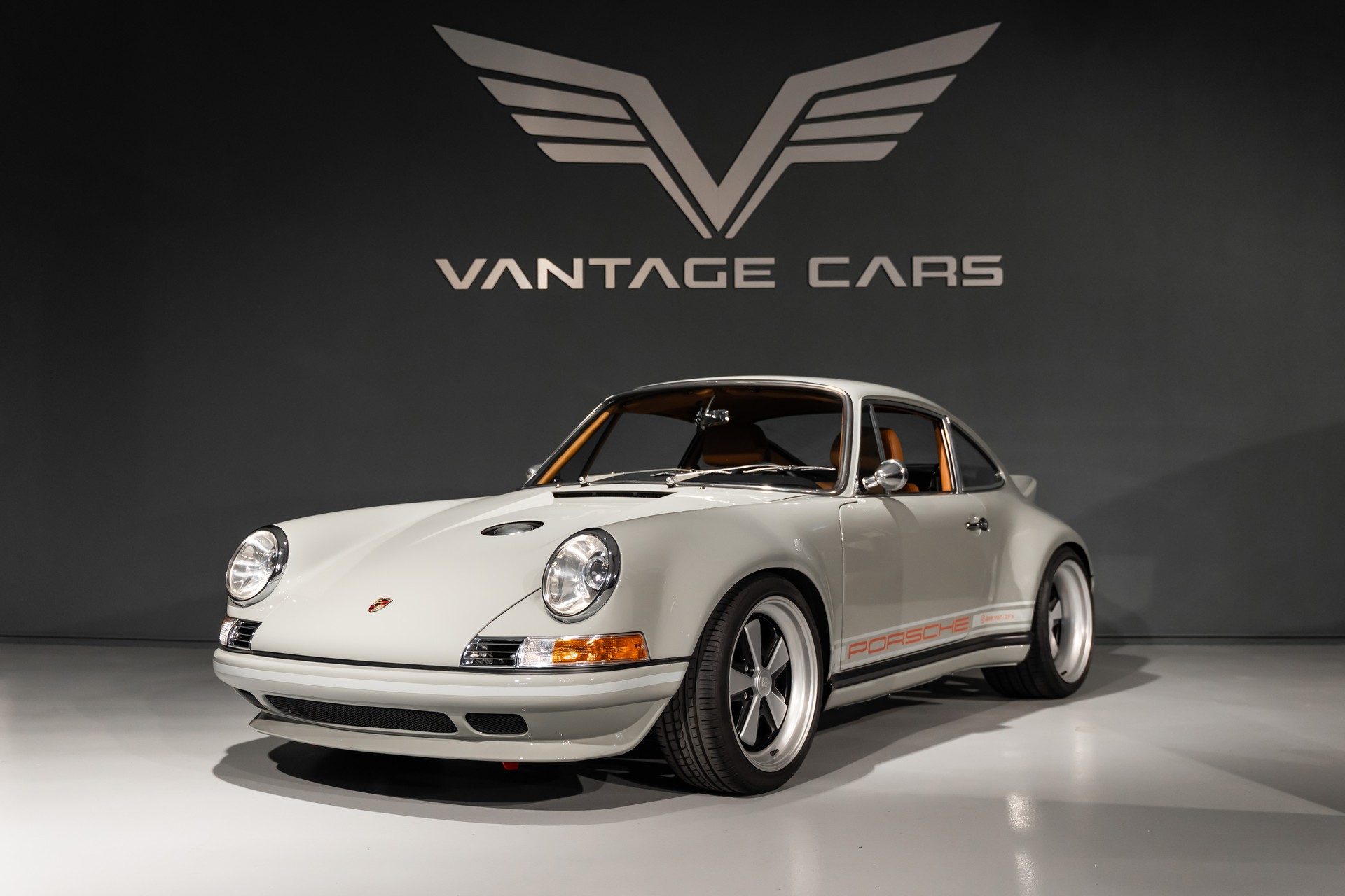 PORSCHE 911 Backdate-image-0