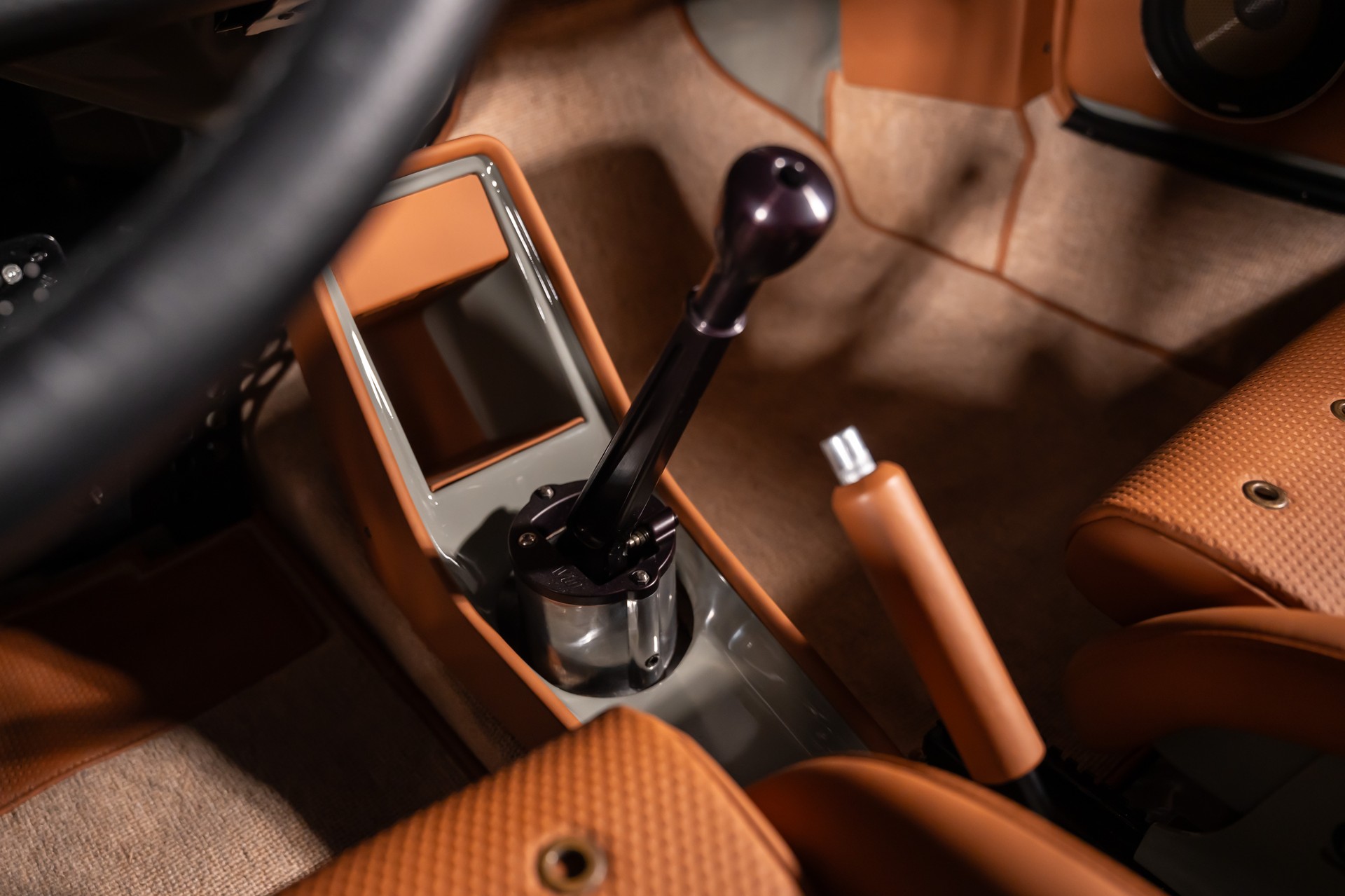 PORSCHE 911 Backdate-image-25