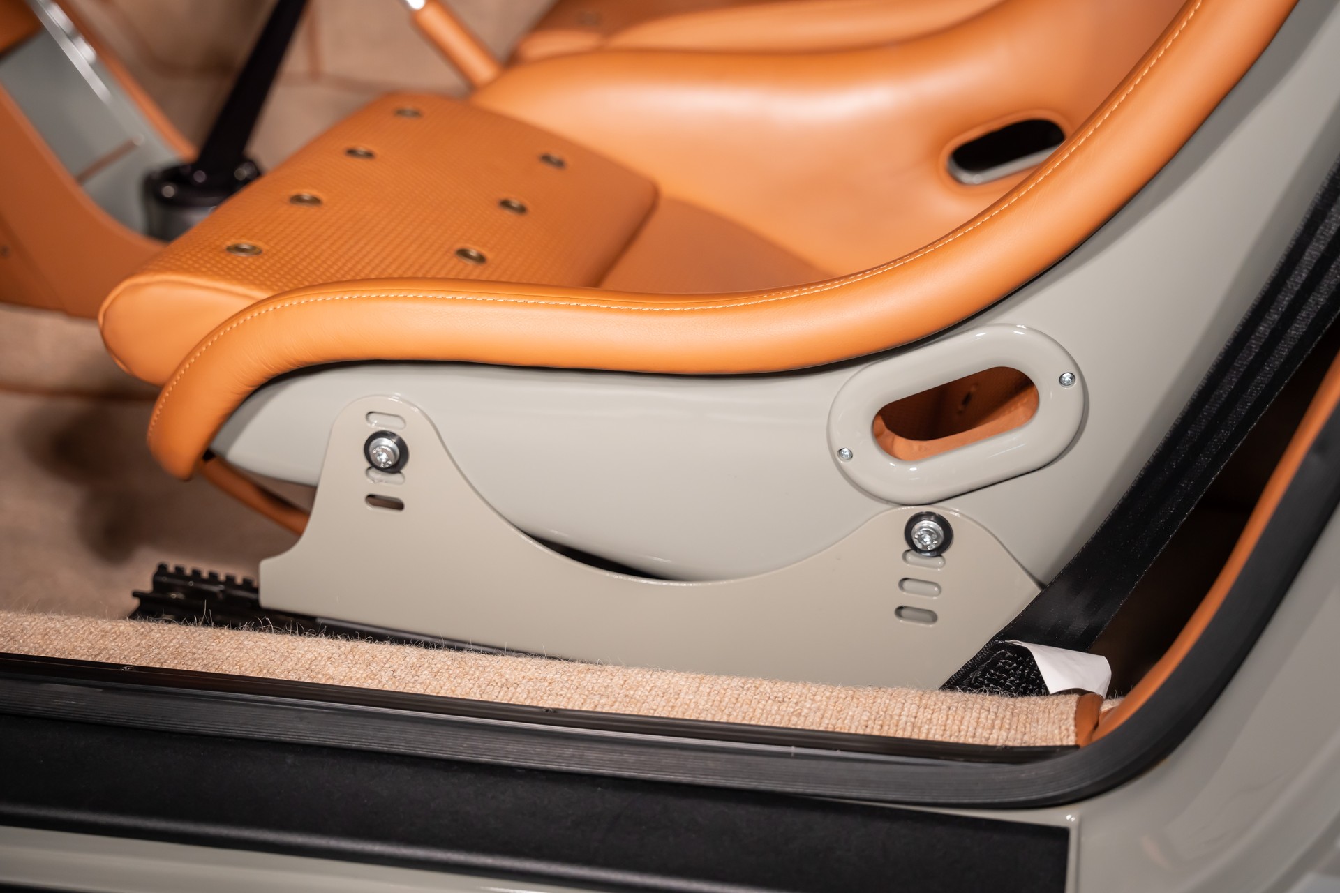 PORSCHE 911 Backdate-image-16