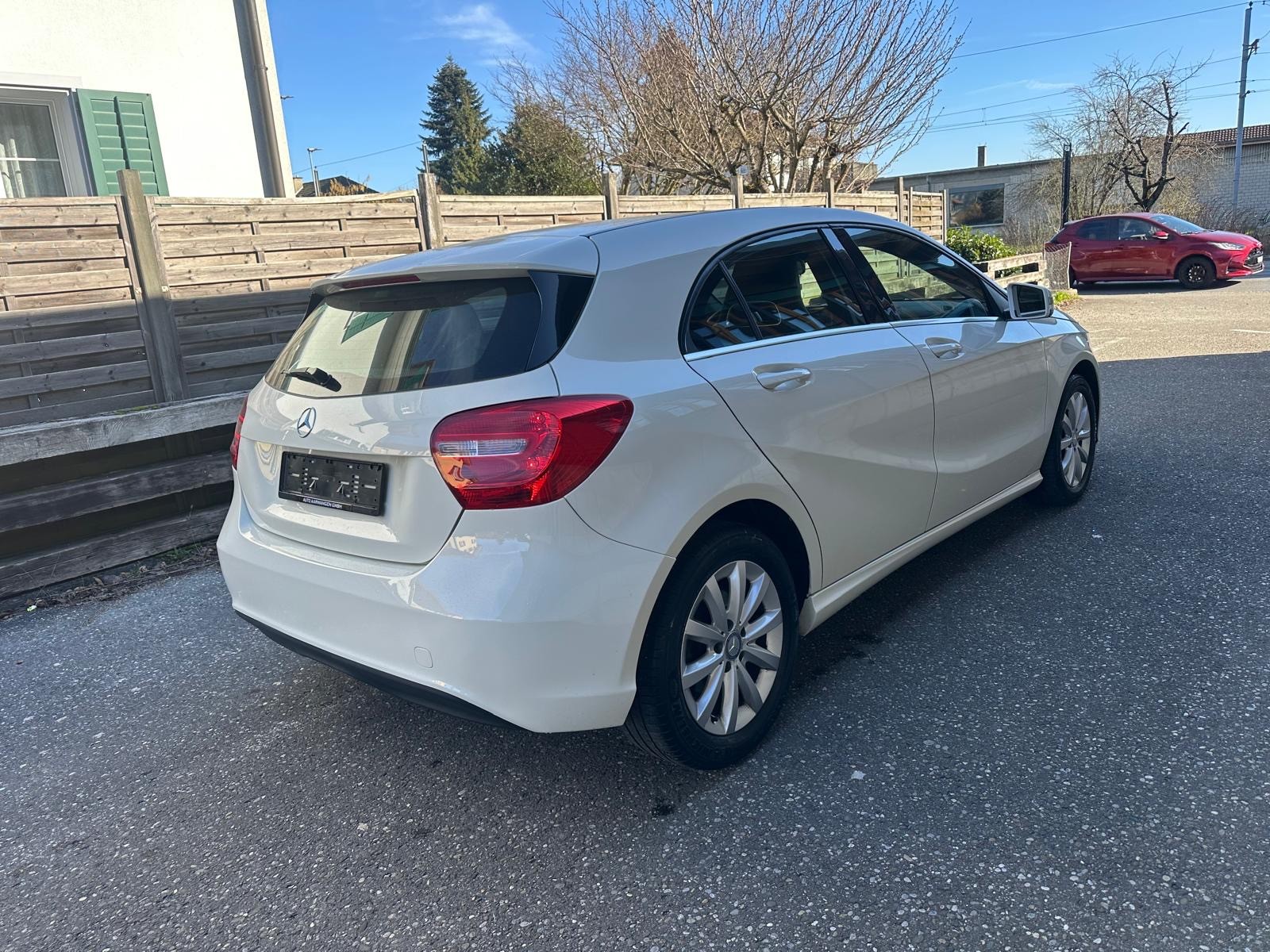 MERCEDES-BENZ A 180 Style-image-2