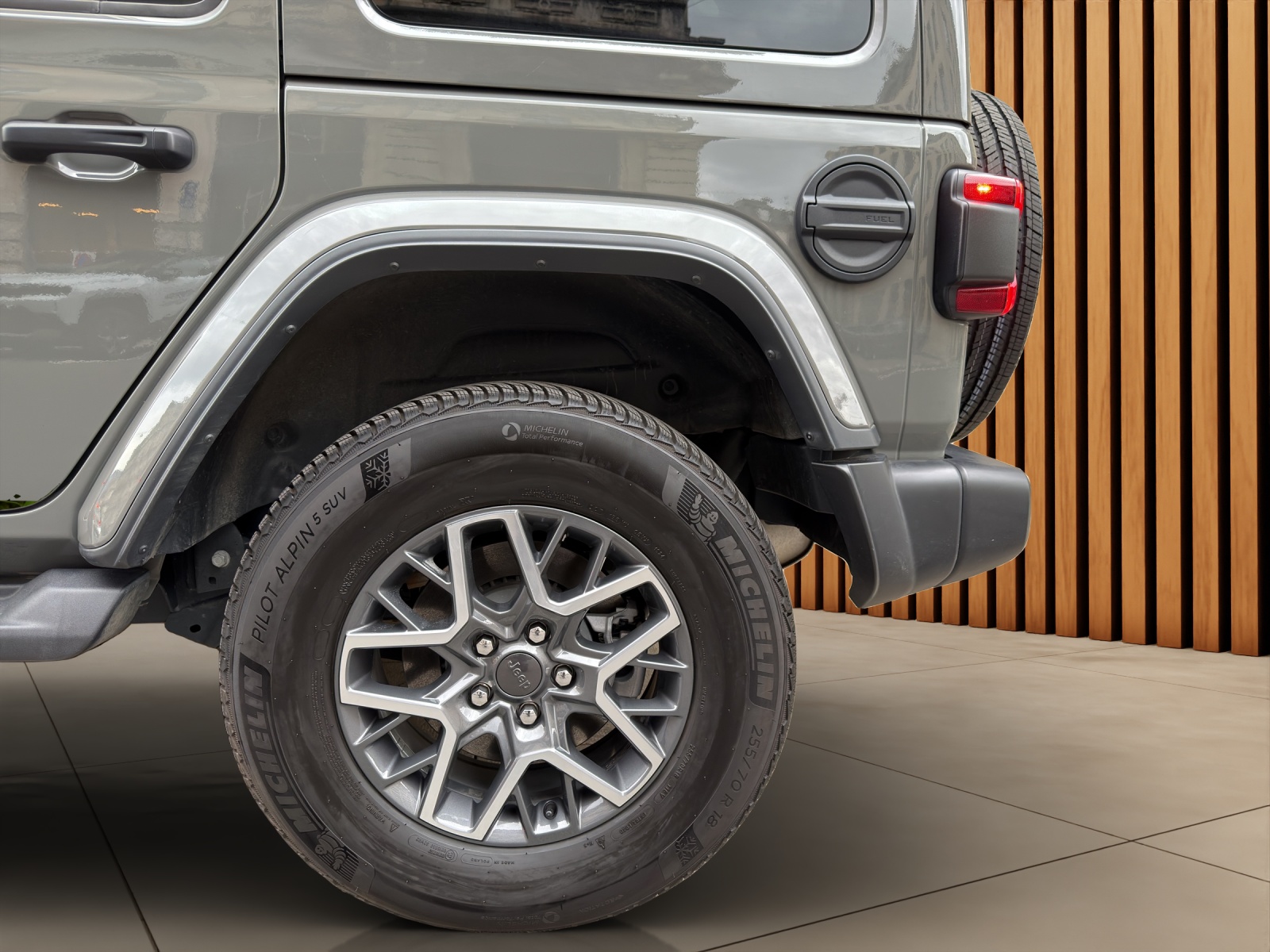 JEEP Wrangler 2.0 PHEV Unlimited Sahara DT Automatic-image-21