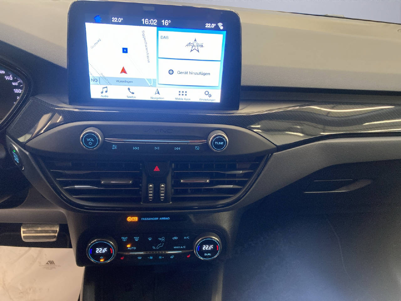 FORD Focus 1.0i EcoBoost 125 PS ST-Line-image-8