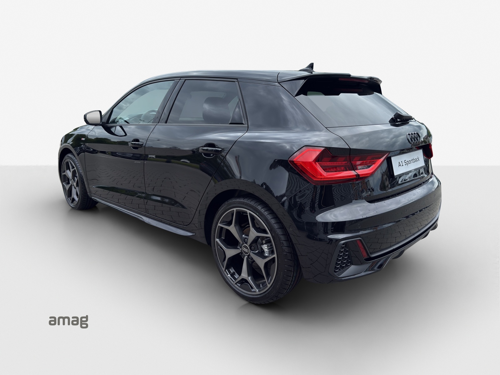 AUDI A1 Sportback 30 TFSI S Line Attraction S-tronic-image-2