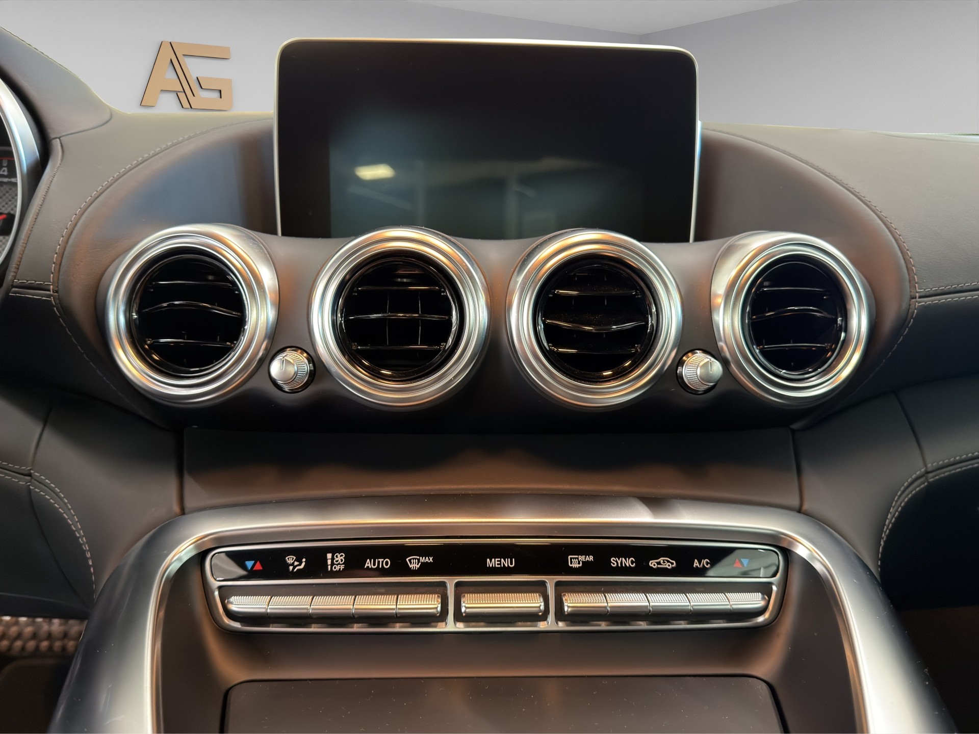 MERCEDES-BENZ AMG GT S Speedshift DCT-image-17