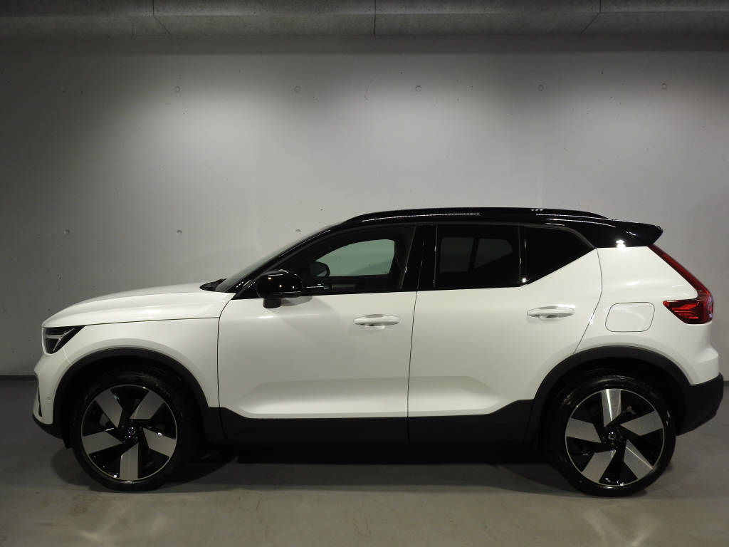 VOLVO EX40 Twin Ultra AWD-image-2