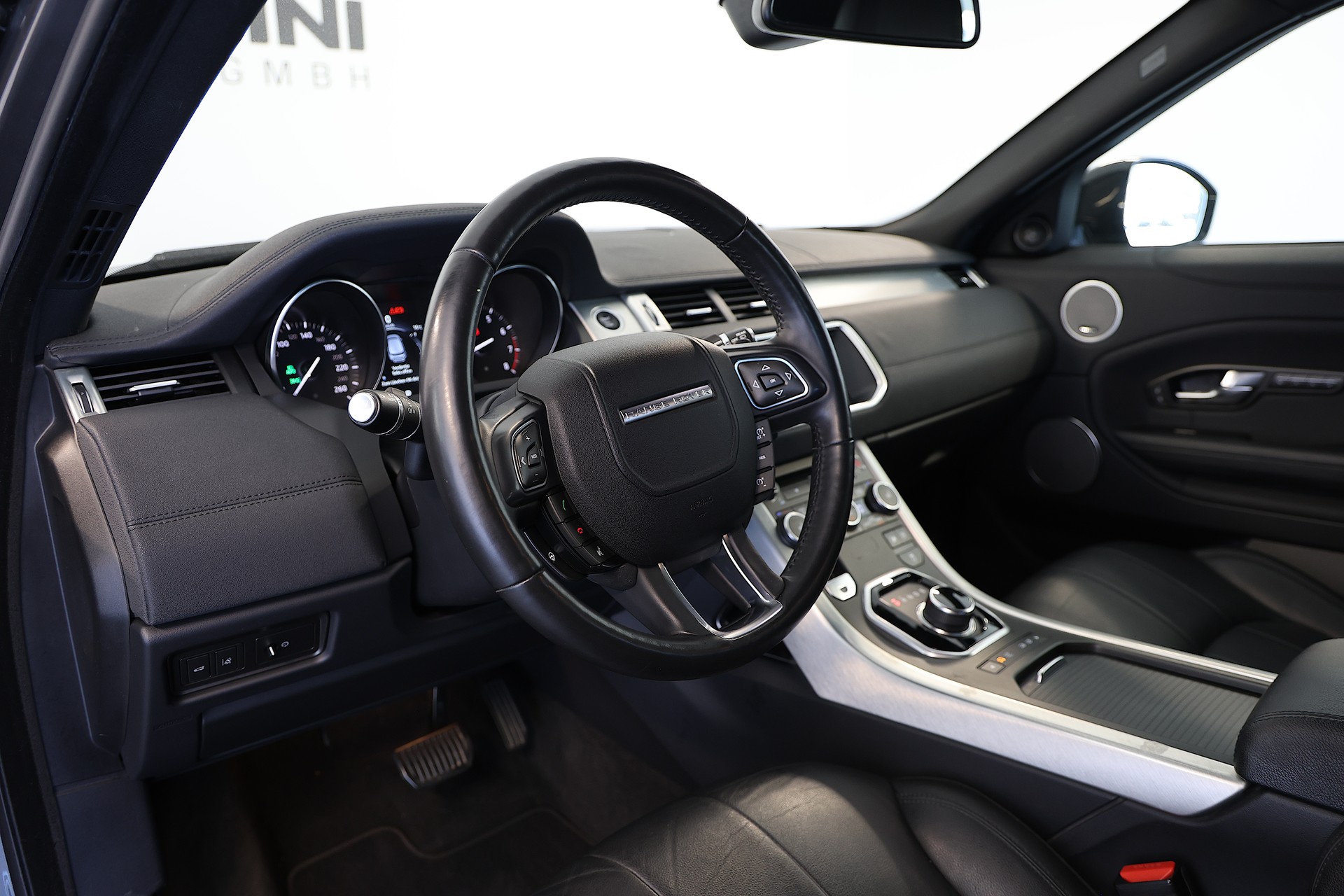 LAND ROVER Range Rover Evoque 2.0 Si4 SE AT9-image-7