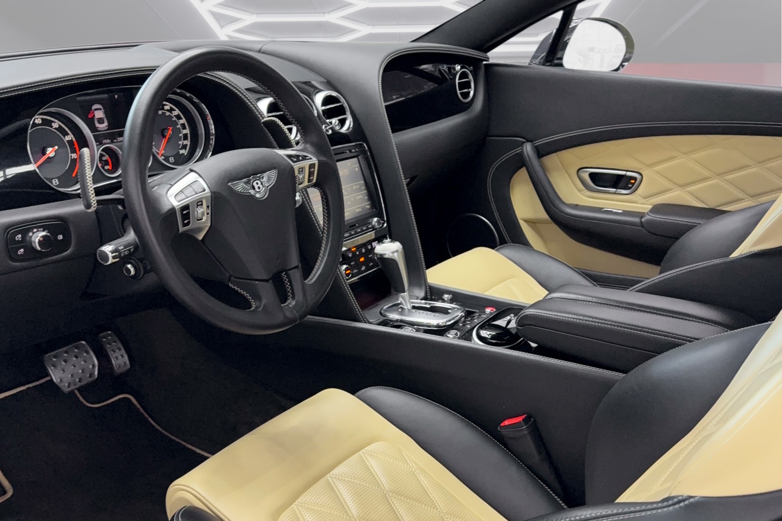 BENTLEY Continental GT 4.0 V8 S inkl. Garantie-image-18