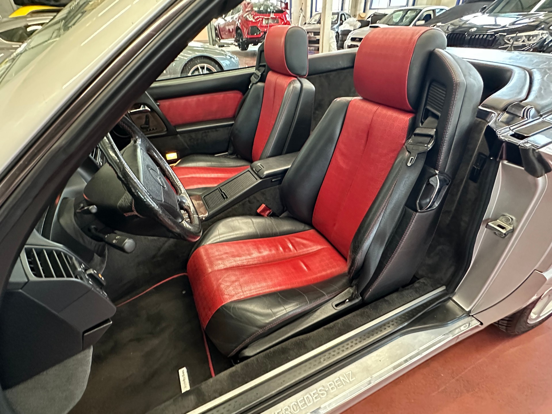 MERCEDES-BENZ SL 320 Special Edition Mille Miglia 630 Exemplare-image-13