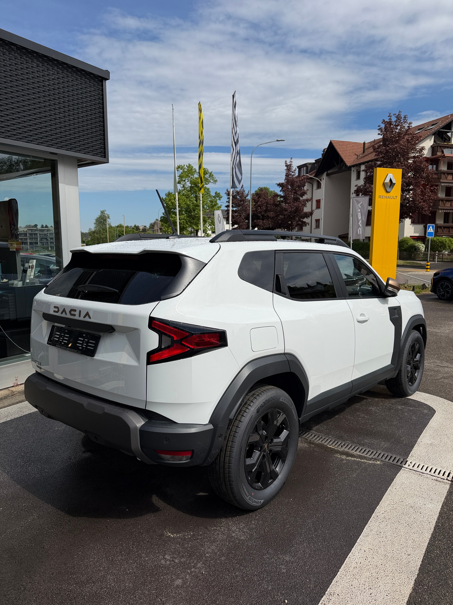 DACIA Duster HEV 155 Extreme-showroom-element-1