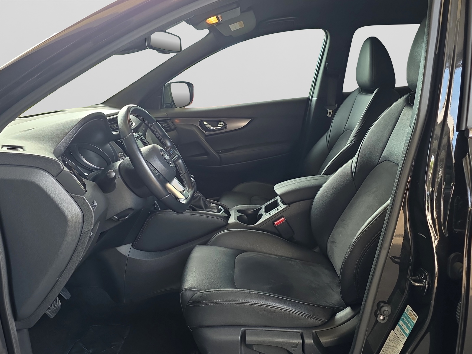 NISSAN Qashqai 1.7 dCi N-Tec 4x4-image-8