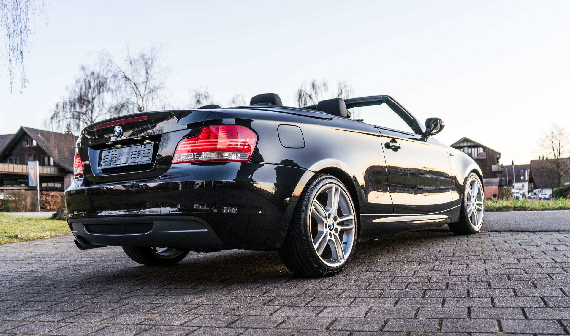 BMW 120d Cabrio M-PACK 6 Gang-image-20